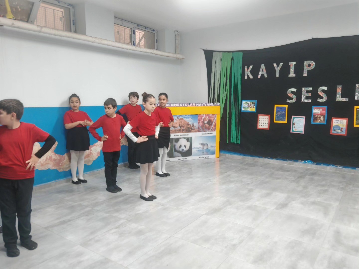 Nazillide Yesil Adimlar Projesi Kapsaminda Nesli Tukenen Hayvanlara Dikkat Cekildi D49C570Bcea3Bb719462E0F8De6Ca094