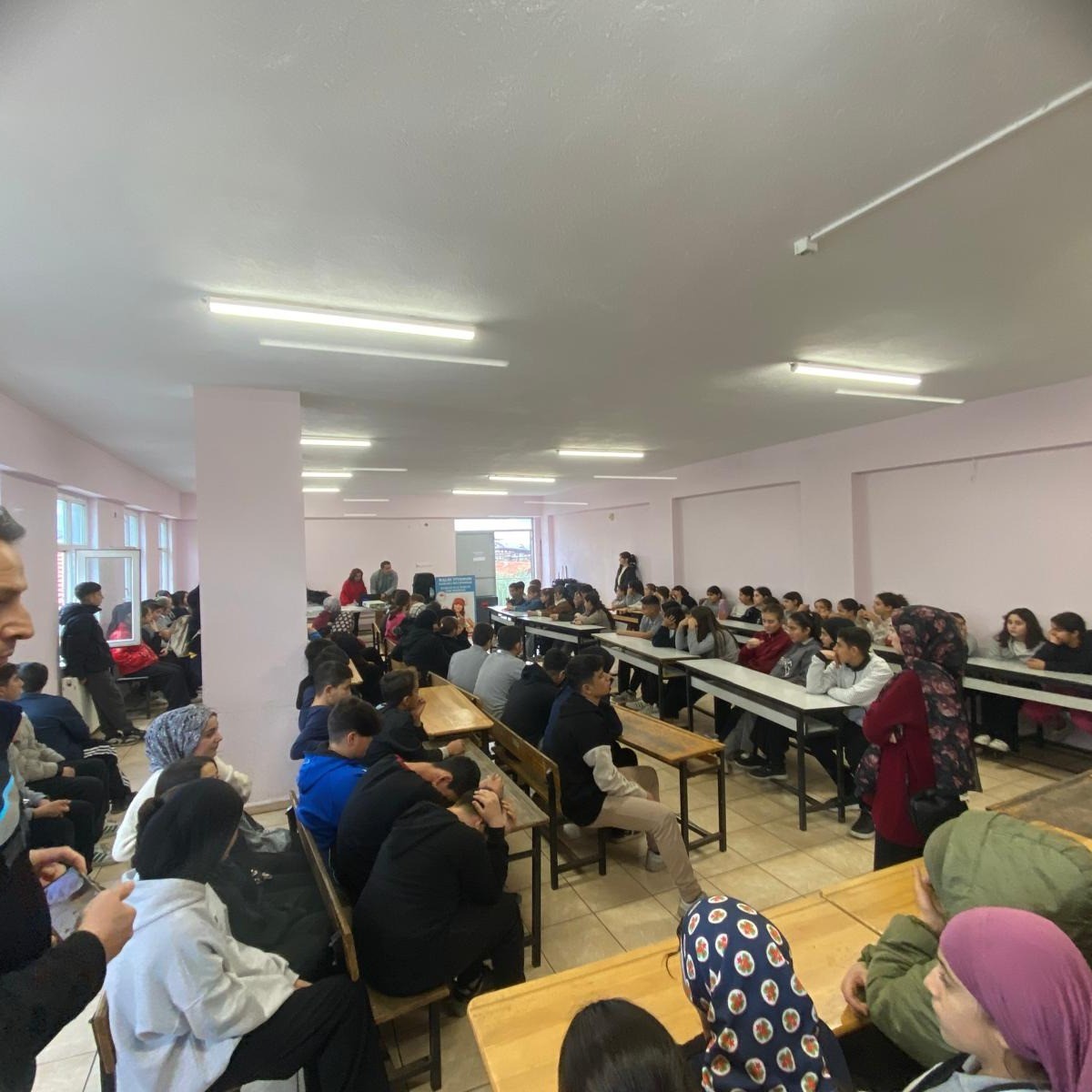 Ogrencilere Balik Ve Deniz Urunleri Tanitildi 5E04517Ec5550A068F88A46831822233