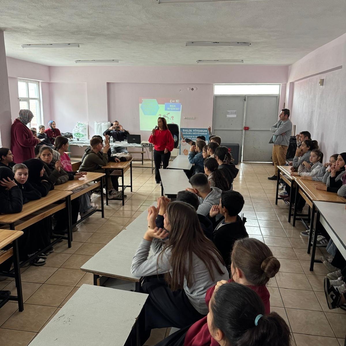 Ogrencilere Balik Ve Deniz Urunleri Tanitildi 97891891F7C1B192470324Fdad7B0E59