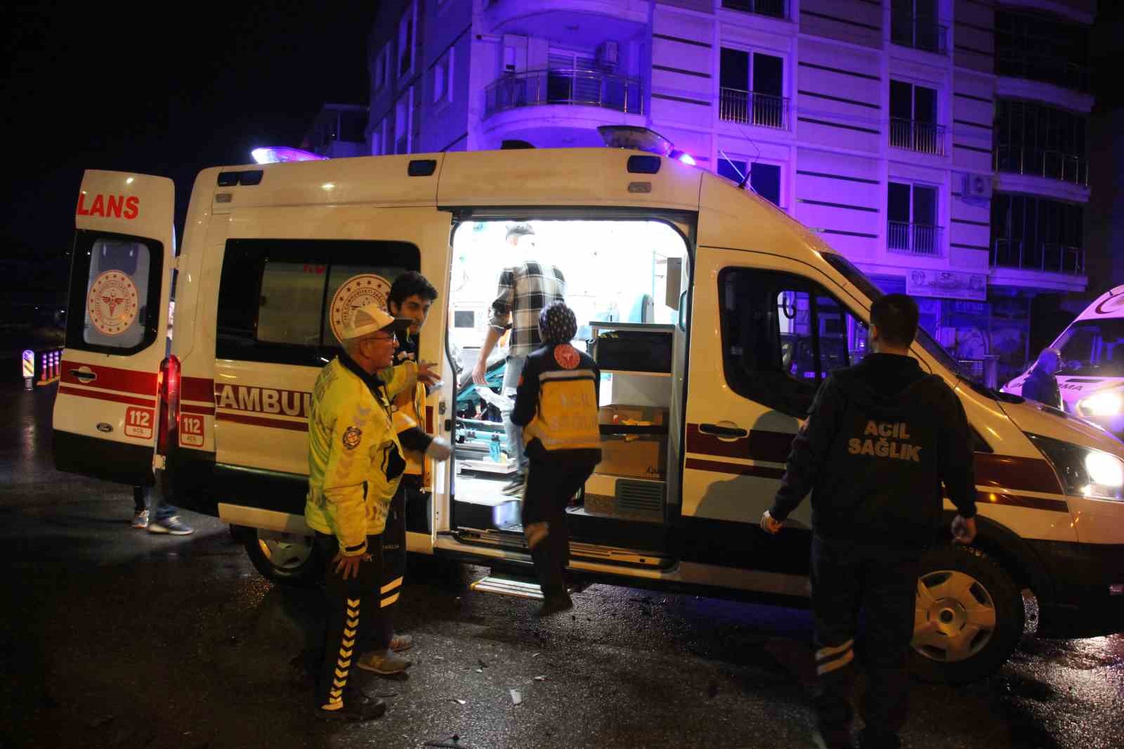 Otomobille Carpisan Ticari Arac Yan Yatti 7 Yarali Aaaf65C81B09161F89959794F120Cd11