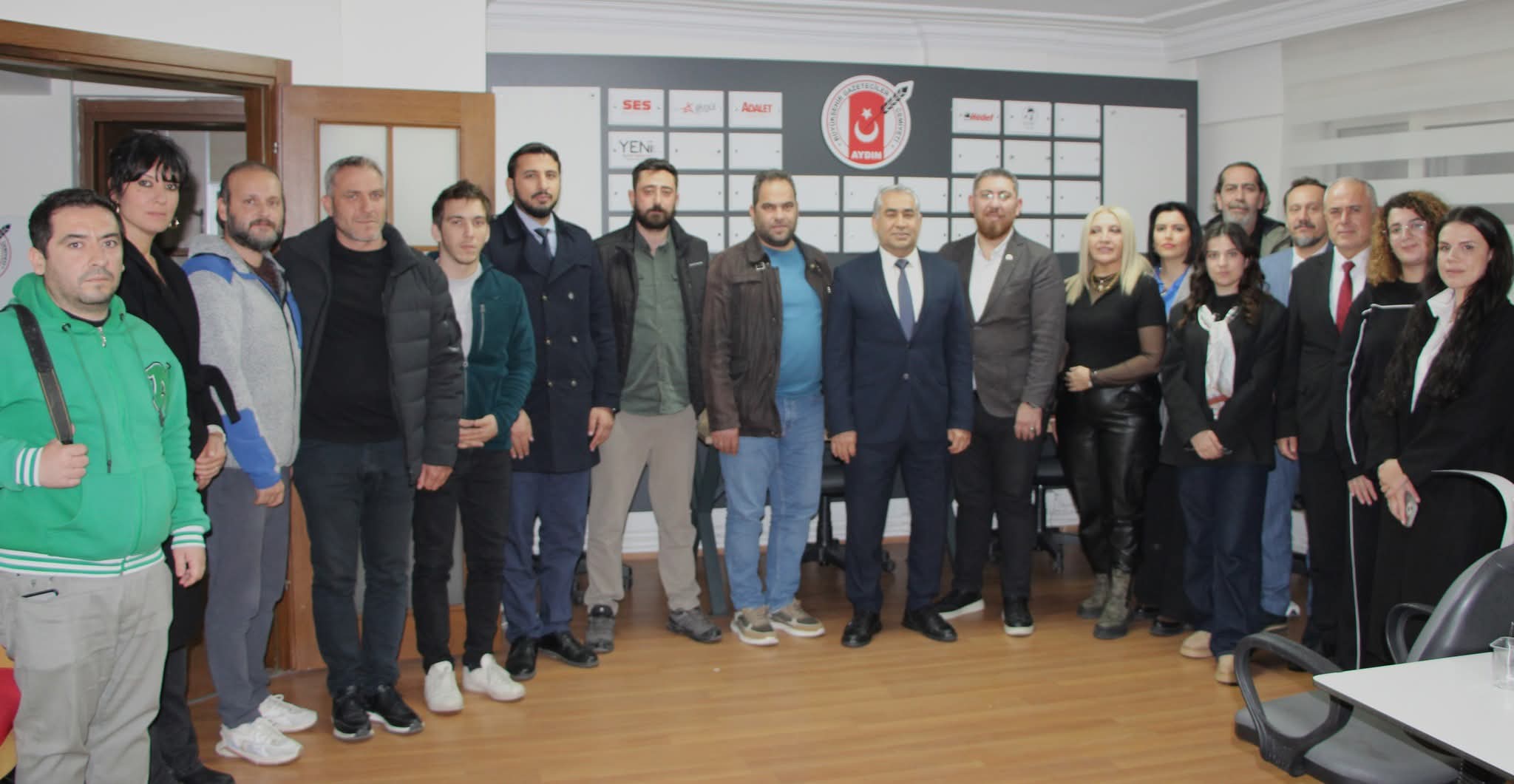 Rektor Kentten Abgcye Ziyaret 620241 0Dd5D1E6D801Cb3A649B12Ce04A5F91C