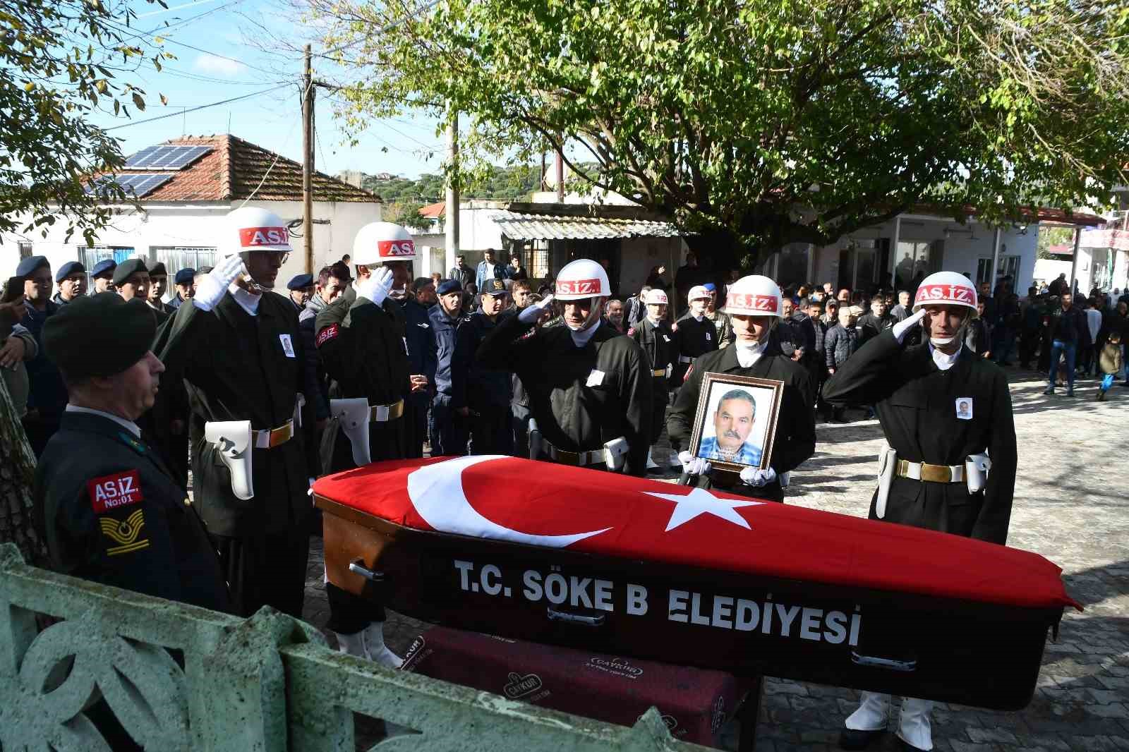 Sokeli Kibris Gazisi Avci Son Yolculuguna Ugurlandi 3533A27933C21A65E8F098306814B7F6