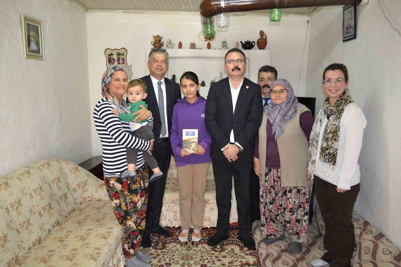 Sultanhisarda Misafirim Kaymakamim Projesi Salavatli Ve Atcada Devam Etti 6E9352264B14C33F198B8D6C867B3C07