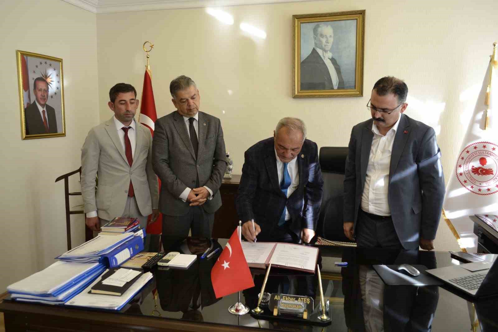 Sultanhisarda Ogrenciler Ogrenecek Can Dostlar Kazanacak 411E4F73B4097Fdb4F60B46845B66078