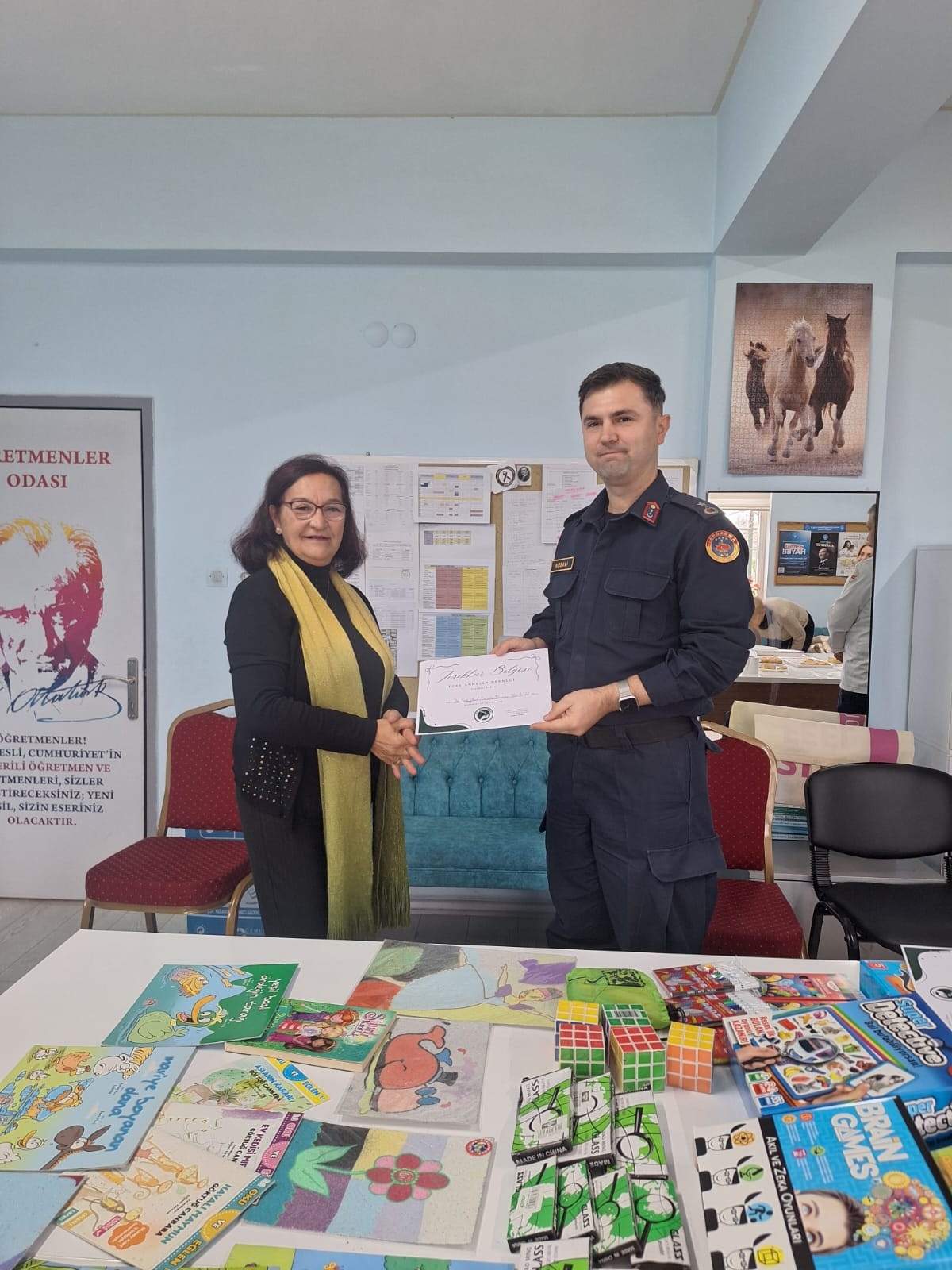 Turk Anneler Dernegi Kusadali Ogrencilere Umut Oldu 626486 F89424Abaaec1E68C82De43D3376B34C