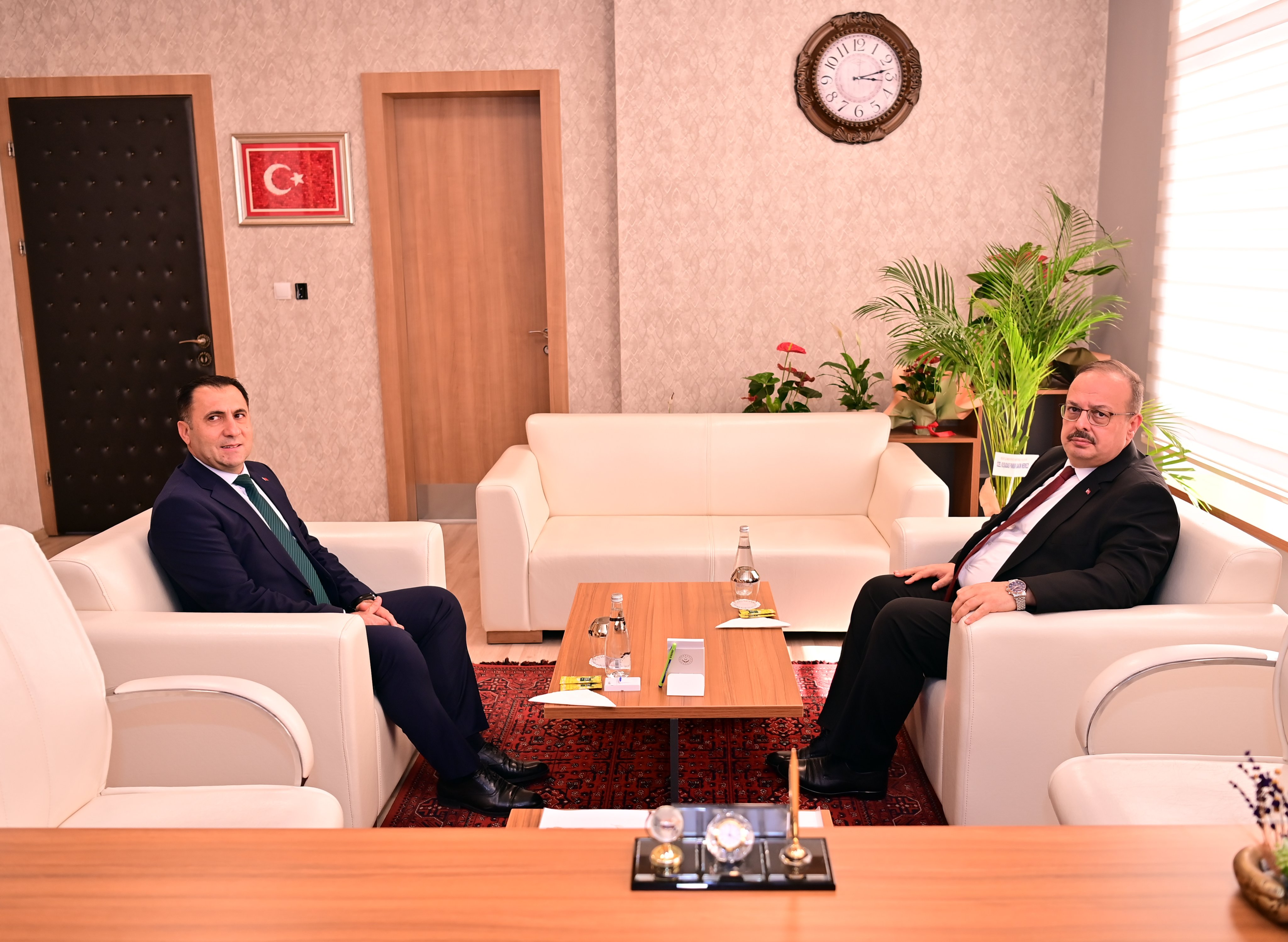 Vali Canbolattan Hayirli Olsun Ziyaretleri 624792 D6B81Da6B17B111Dd36560A13C43D7E8