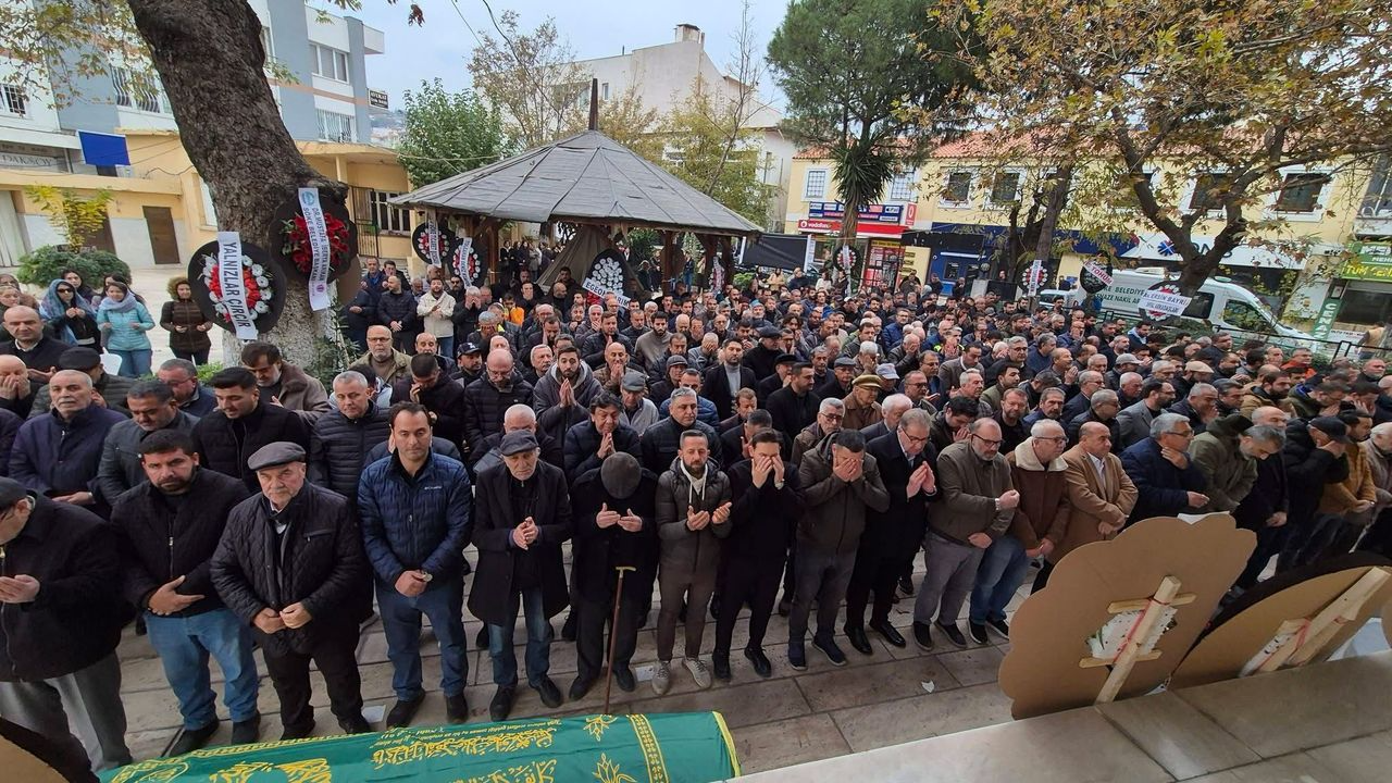 Whatsapp Image 2025 12 20 At 182 (1)