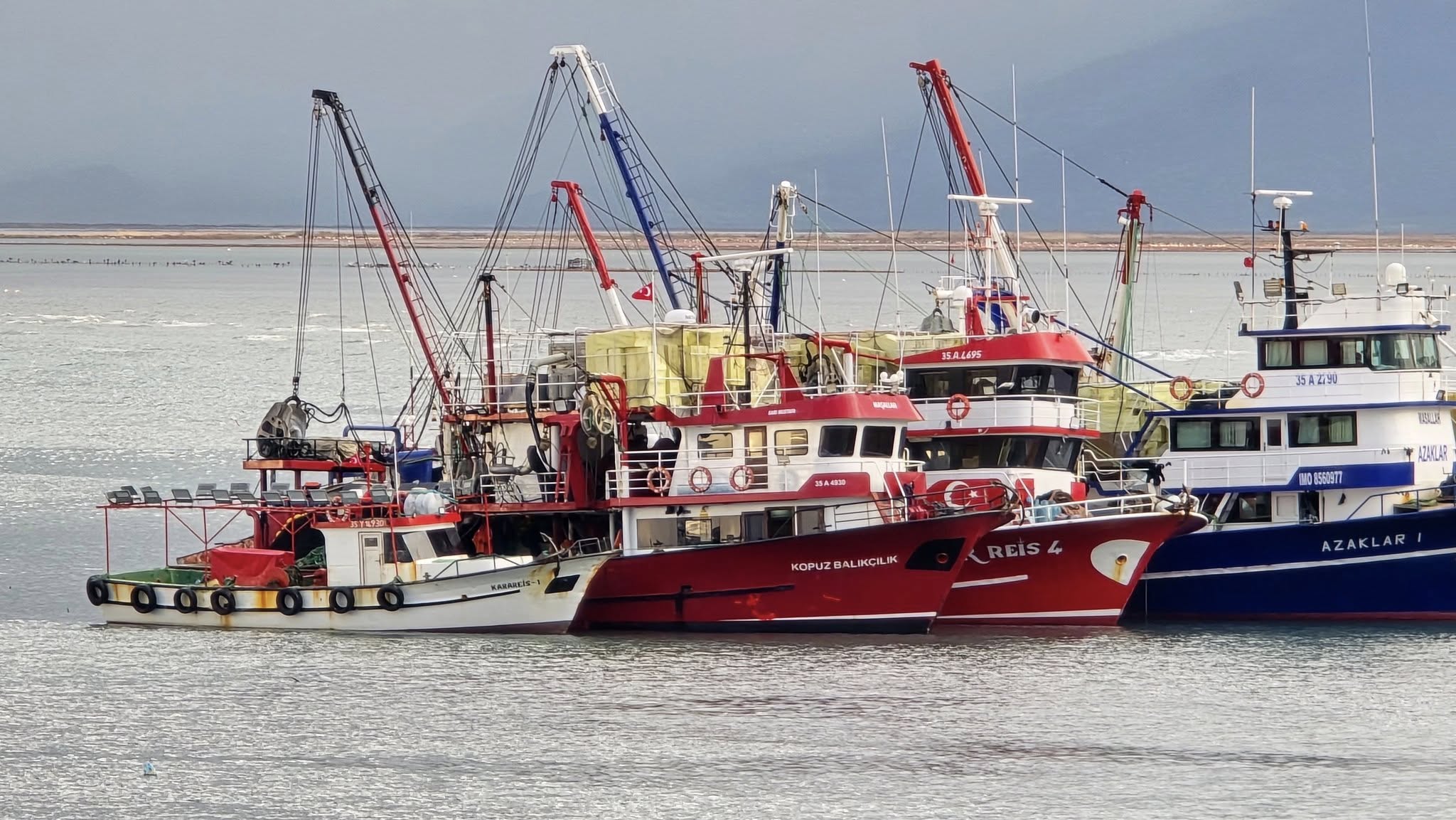 Yagis Balikcilari Da Vurdu Tekneler Kiyida Kaldi 619684 2Ec7F761Fb01101B0D4C89E2Aa3D36C2