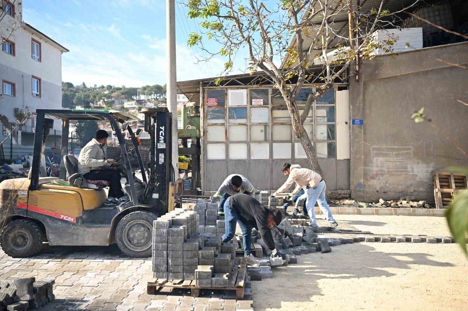 Yenipazarda Dogu Mahallesinde Parke Tasi Calismalari Suruyor 1Af423A12C6Aead6E9302B49D99014Dc