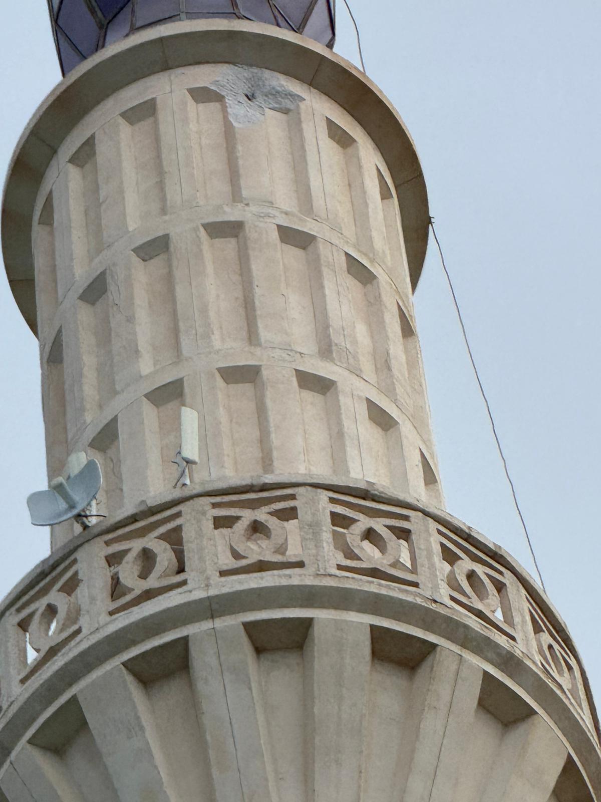 Yildirimin Carptigi Camide Zarar Olustu 623688 A422E5Da4Dd2Eb198Afabf9E05C38Aae