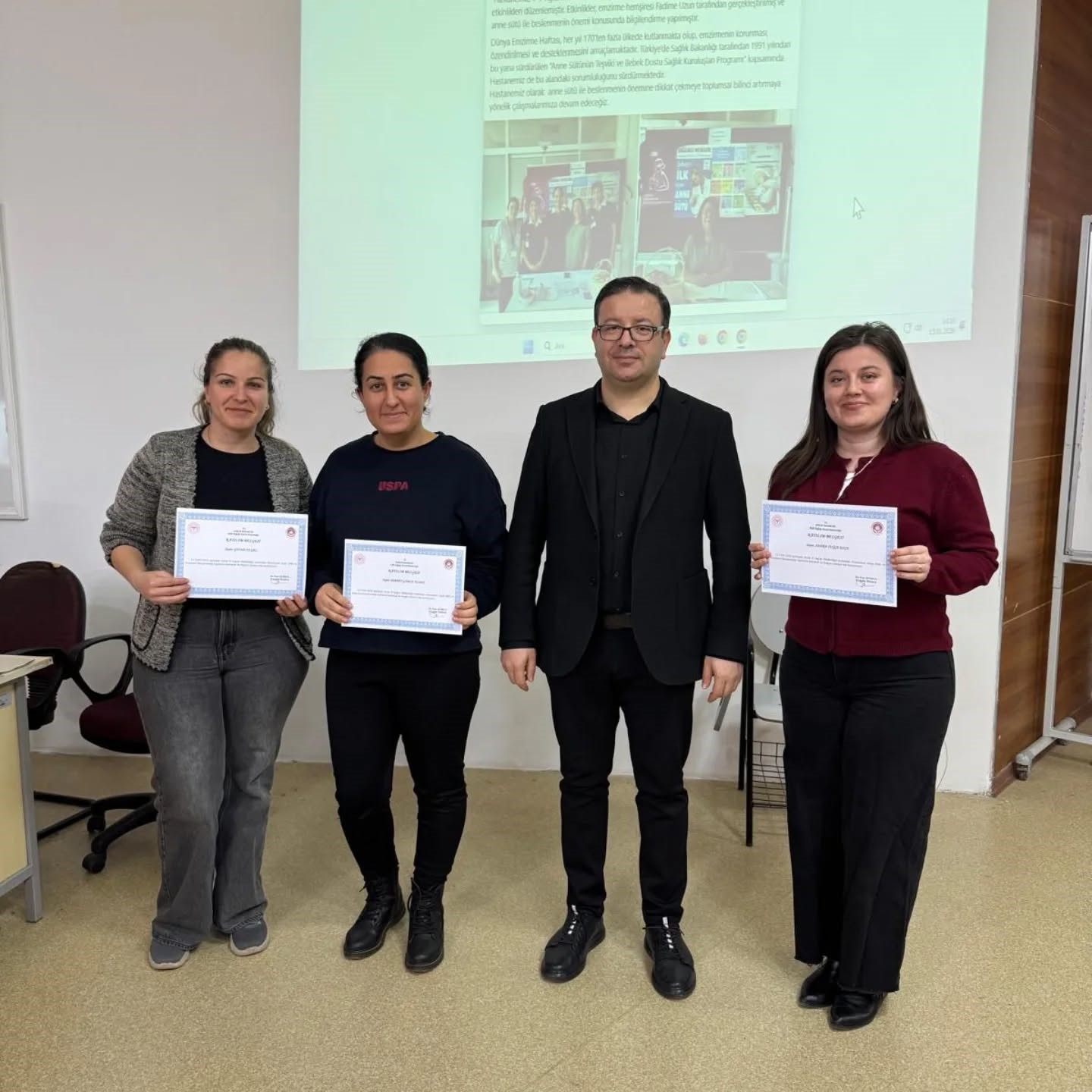 Adu Hastanesinde Emzirme Danismanligi Egitimi Tamamlandi 356Cda529Bd701Fc089A043Ff270482D