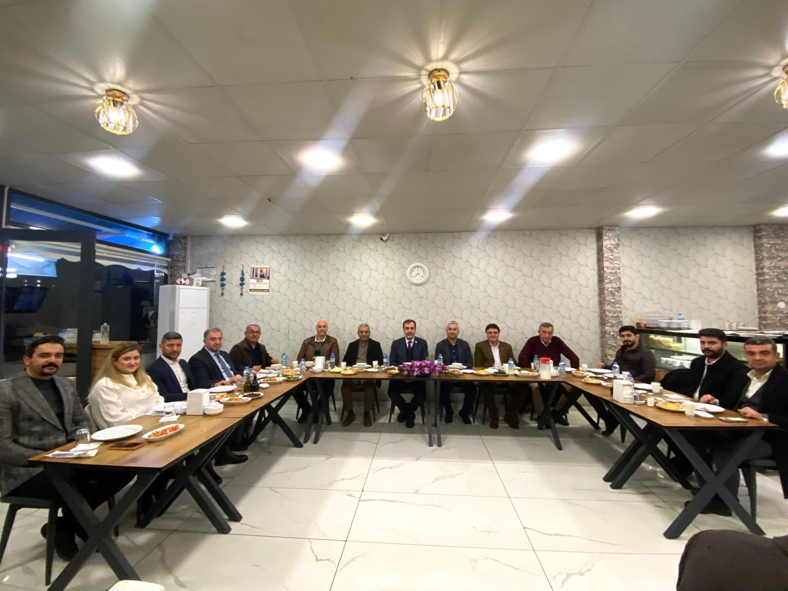 Ak Parti Kocarlindan Ortak Hedef Ve Birlik Vurgusu 628568 Dfb44E2C533816Dba22Ee7Eb45629656