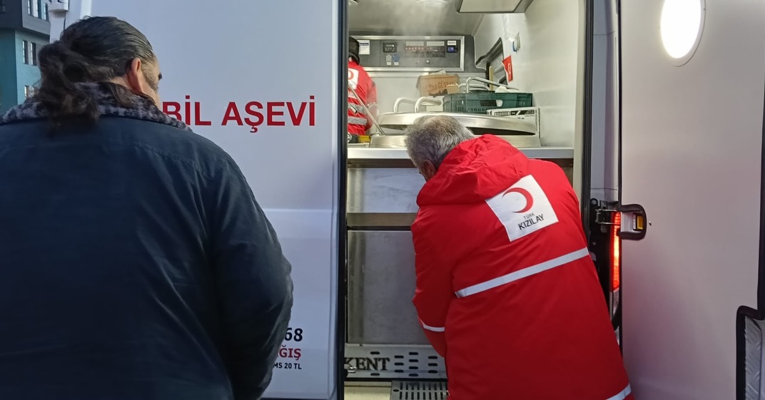 Aydin Sehir Hastanesinde Kizilaydan Sicak Ikram 629879 B81D2A9F541C16Bc9Bcbfaef4291C760