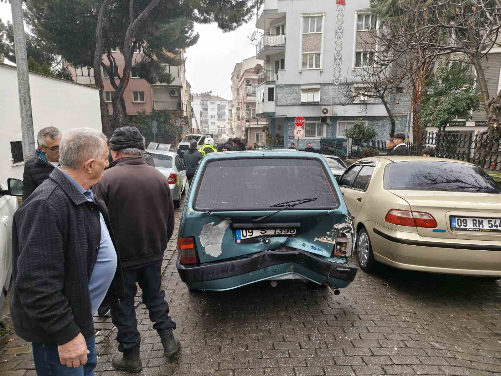 Aydinda Ilginc Kaza Soforun Biri Kacti Digeri Alkollu Cikti 243Bbe006F6B9Ee40811A28Edfce75Dd