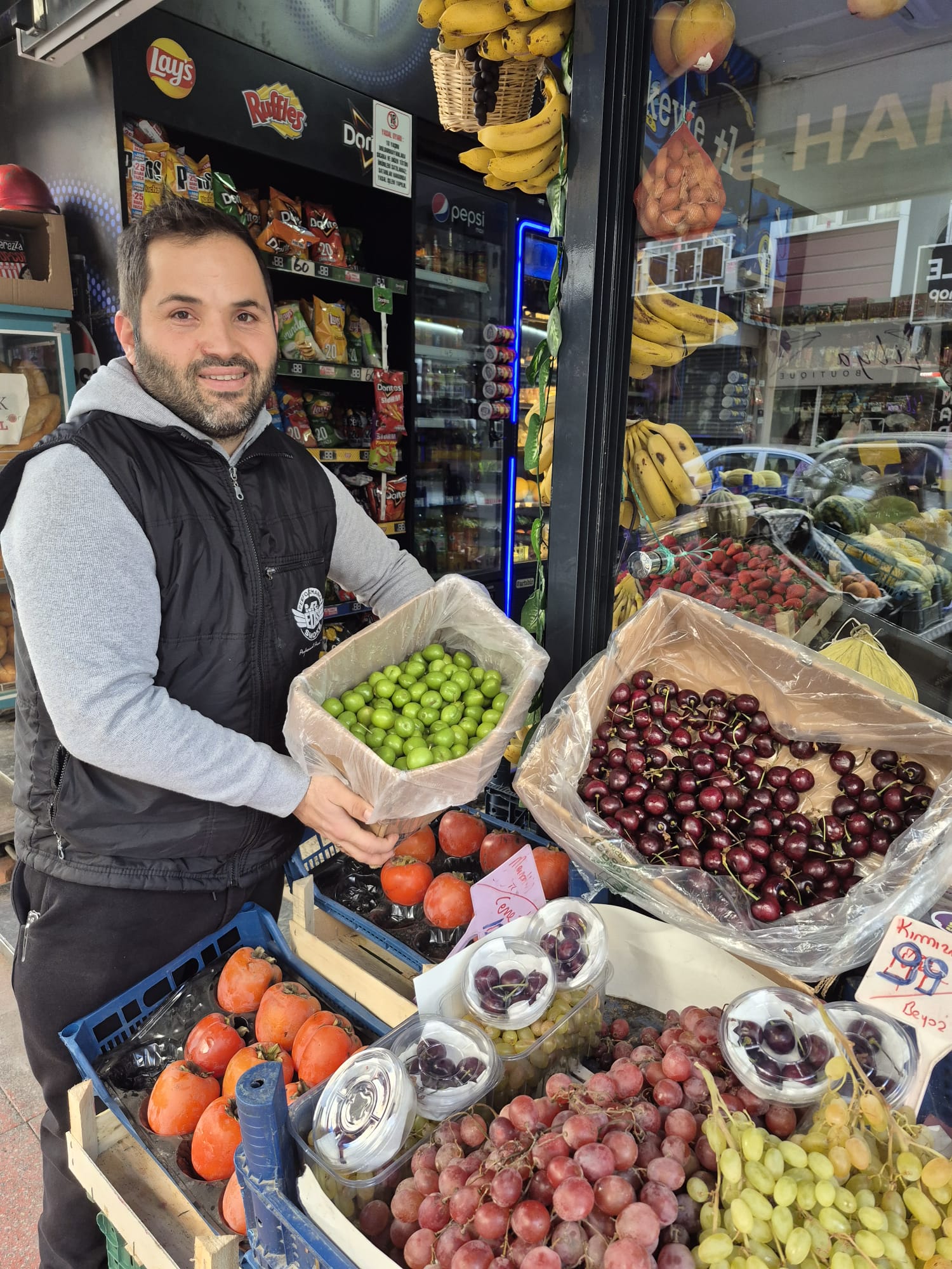 Aydinda Kis Mevsiminde Yaz Meyveleri Satiyor Yogun Talep Goruyor 629403 A33Fcdcdf643Dd057C88C5B777E4Fd86