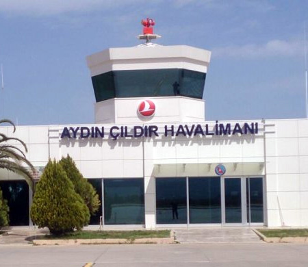 Aydini Sevincten Cildirtan Mujde Aydin Kabugunu Kiracak 633258 37B666C14031E827Fb1F877E0E5B0Fb0