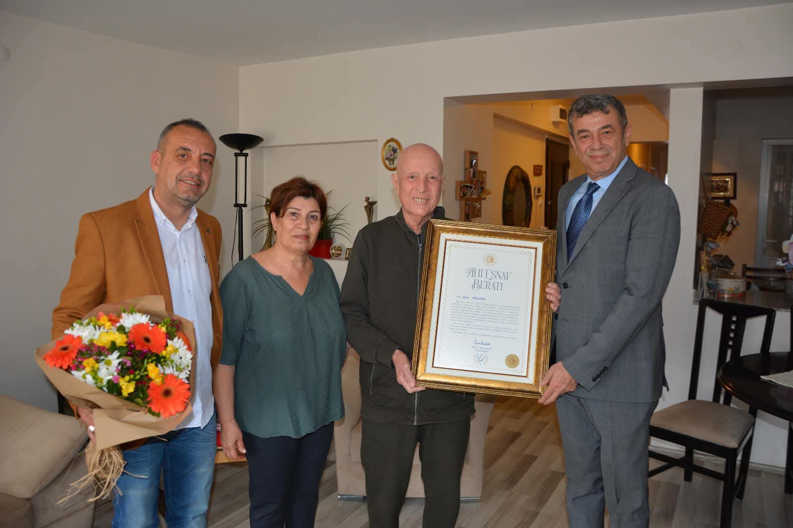 Aydinin Ahisi Hayata Veda Etti 626902 9E2C18994552823719De0De06Fbeec0D