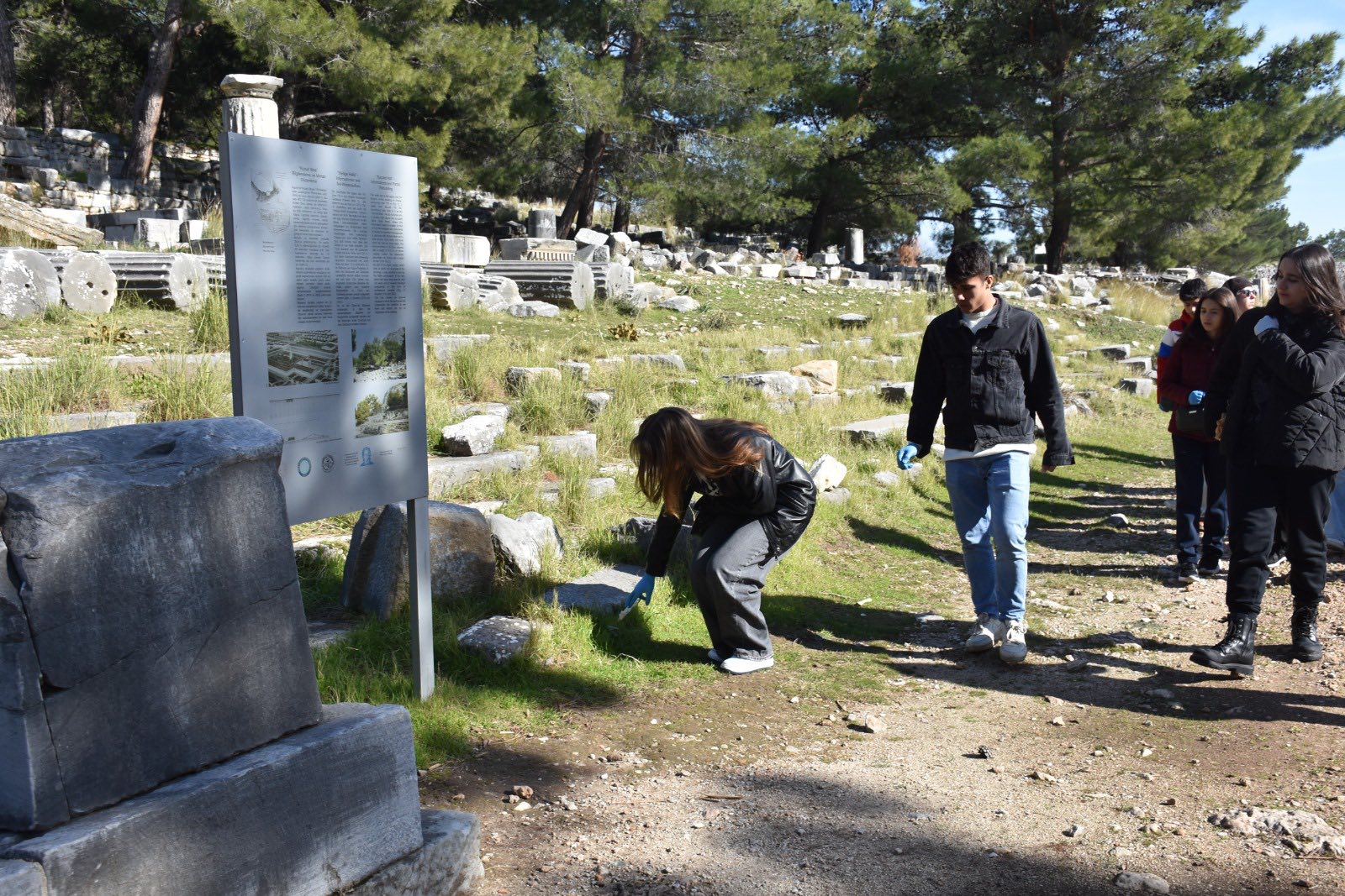 Aydinli Gencler Tarihe Sahip Cikti 632327 Dfedf6A8D6A8A791Eaa415Cd3Fc84D8C