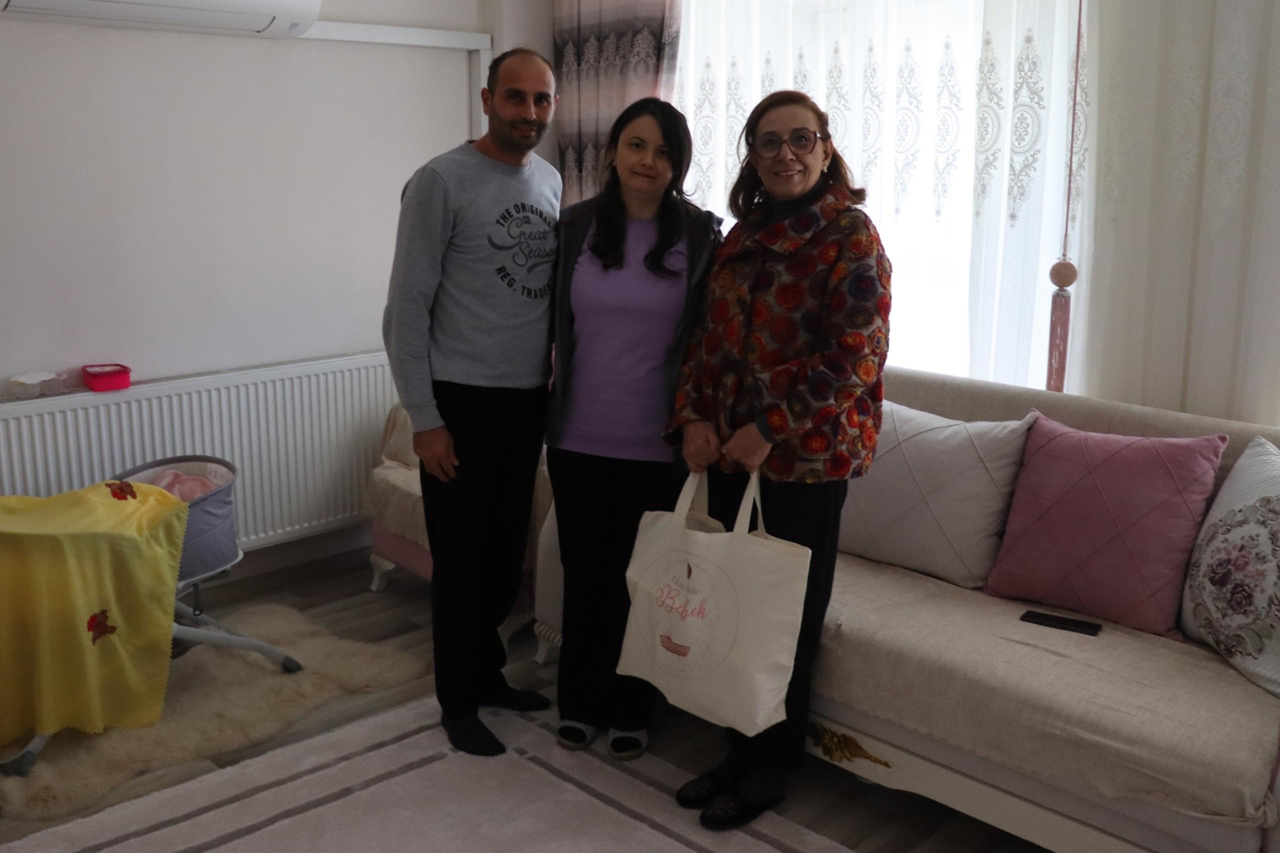 Aysin Tetik Gonulleri Fethediyor Hos Geldin Bebek Ile Ailelerin Yaninda 627183 236D1Fc3B24C5C36F295F2C9Abd91608