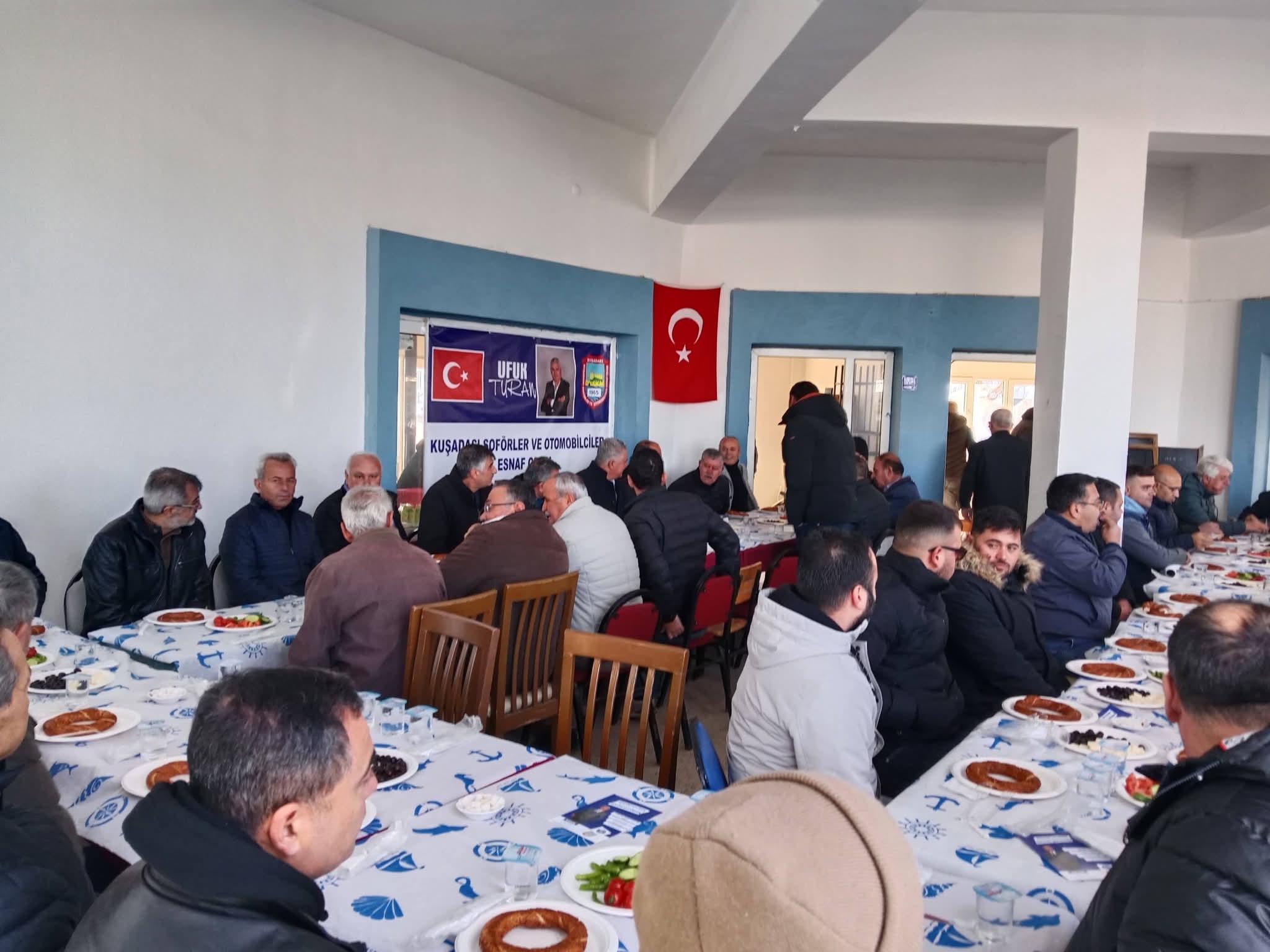 Baskan Adayi Turan Davutlarda Sofor Esnafiyla Bulustu 631702 7E1A0E4Fb7281Ca44F74068F4Baeff54