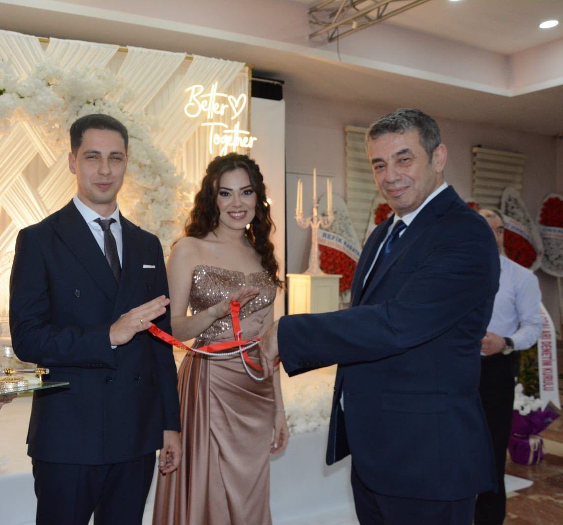 Baskan Kunkcunun Mutlu Gunu 633233 816Cbd36C2F929933Fc9Cba1Fb76Cd4B