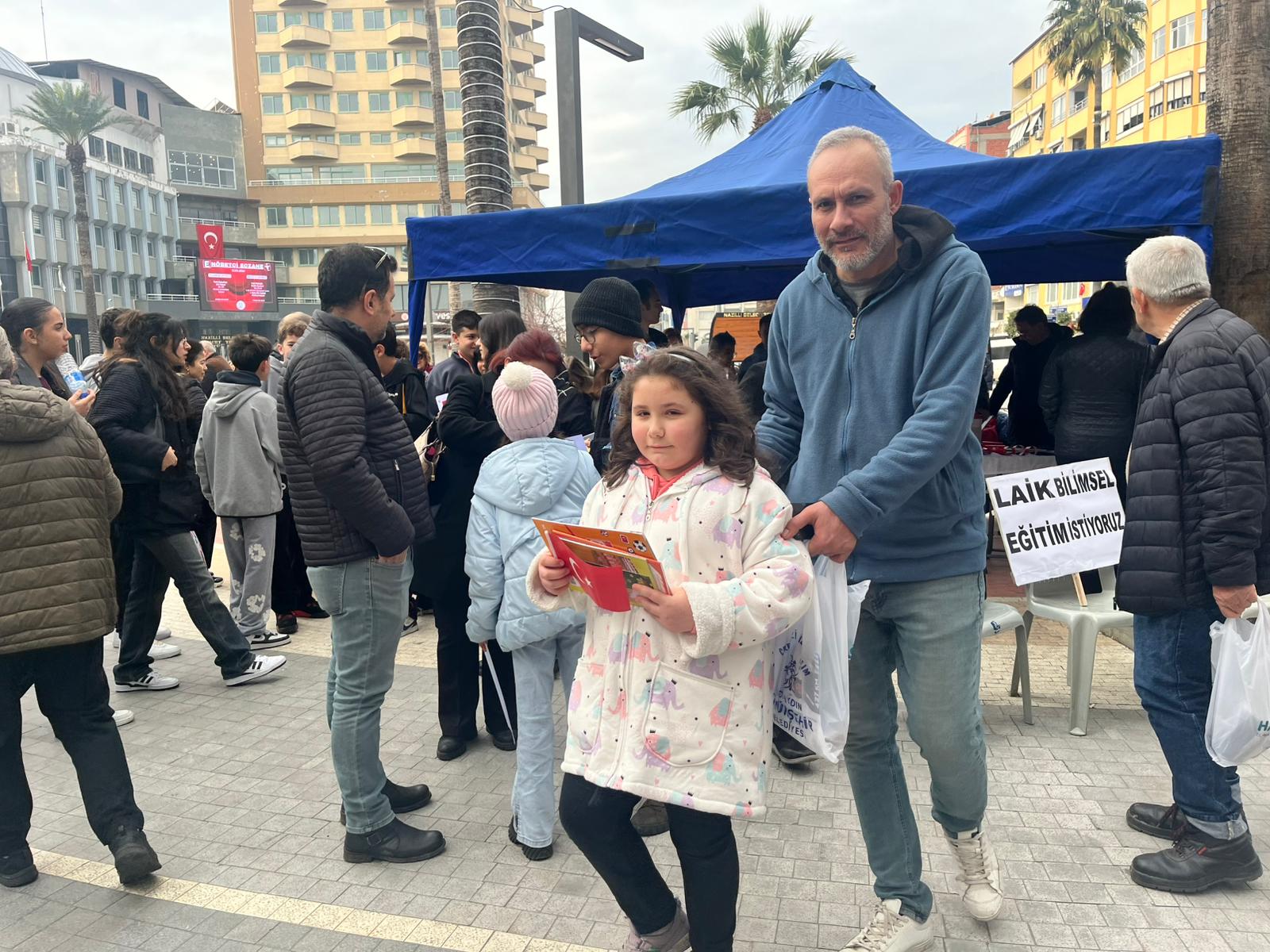 Chp Nazilliden Karne Tepkisi Ataturke Dokunamazsiniz 630972 F499F64F7794Fb365C1E908F05B04E86