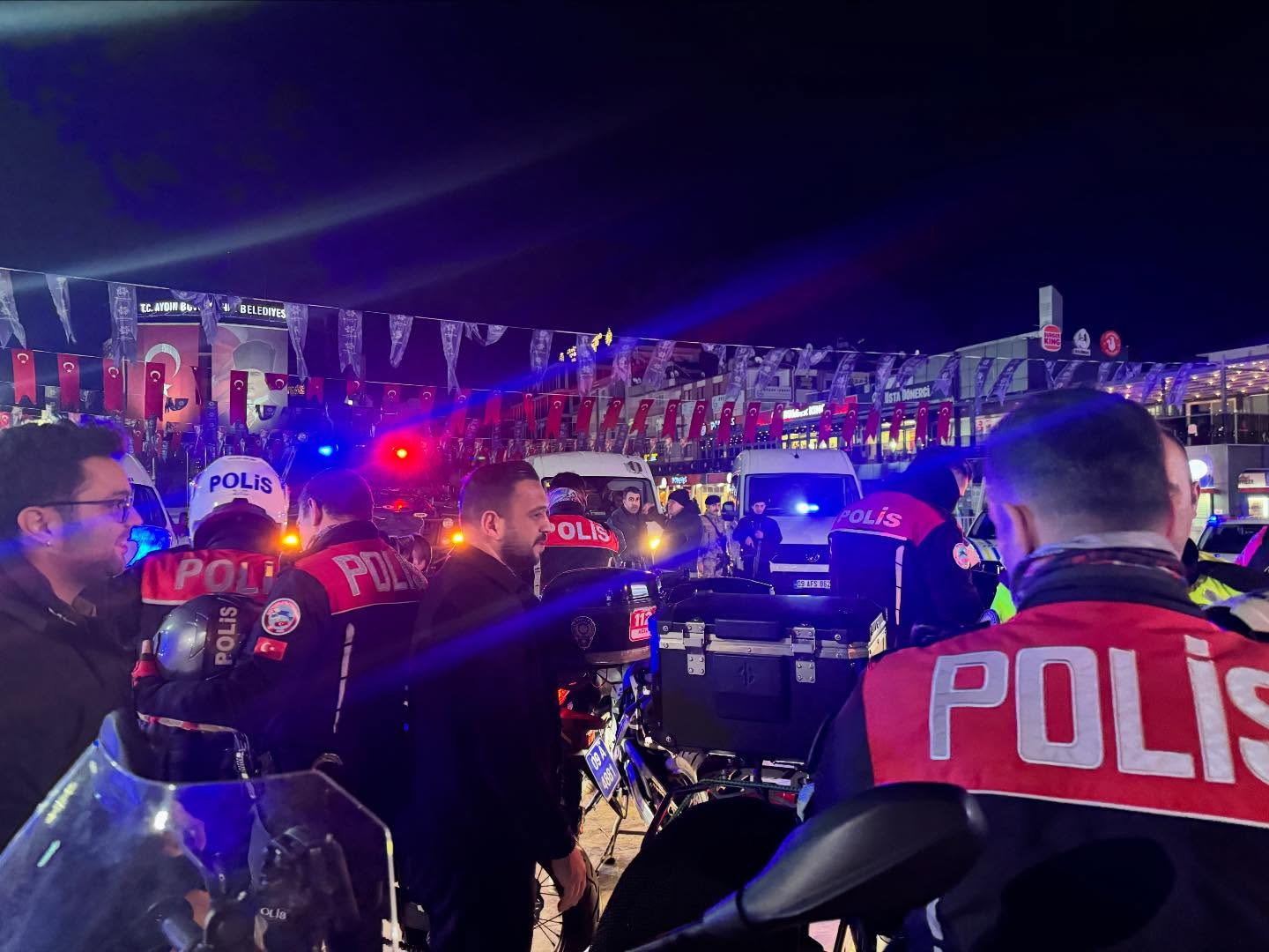 Chpli Gencler Yilbasinda Gorev Yapanlari Yalniz Birakmadi 626788 1507B16B34D0E0Bf51E4Cc7Cfed4D3E4