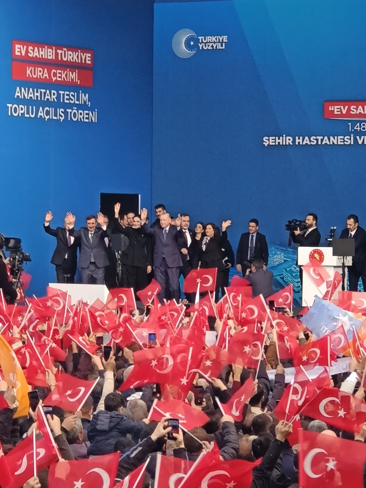 Cumhurbaskani Erdogan Aydinlilarla Bulustu 633082 336C4Efc14575648B1A8E1Df6E4Baf94