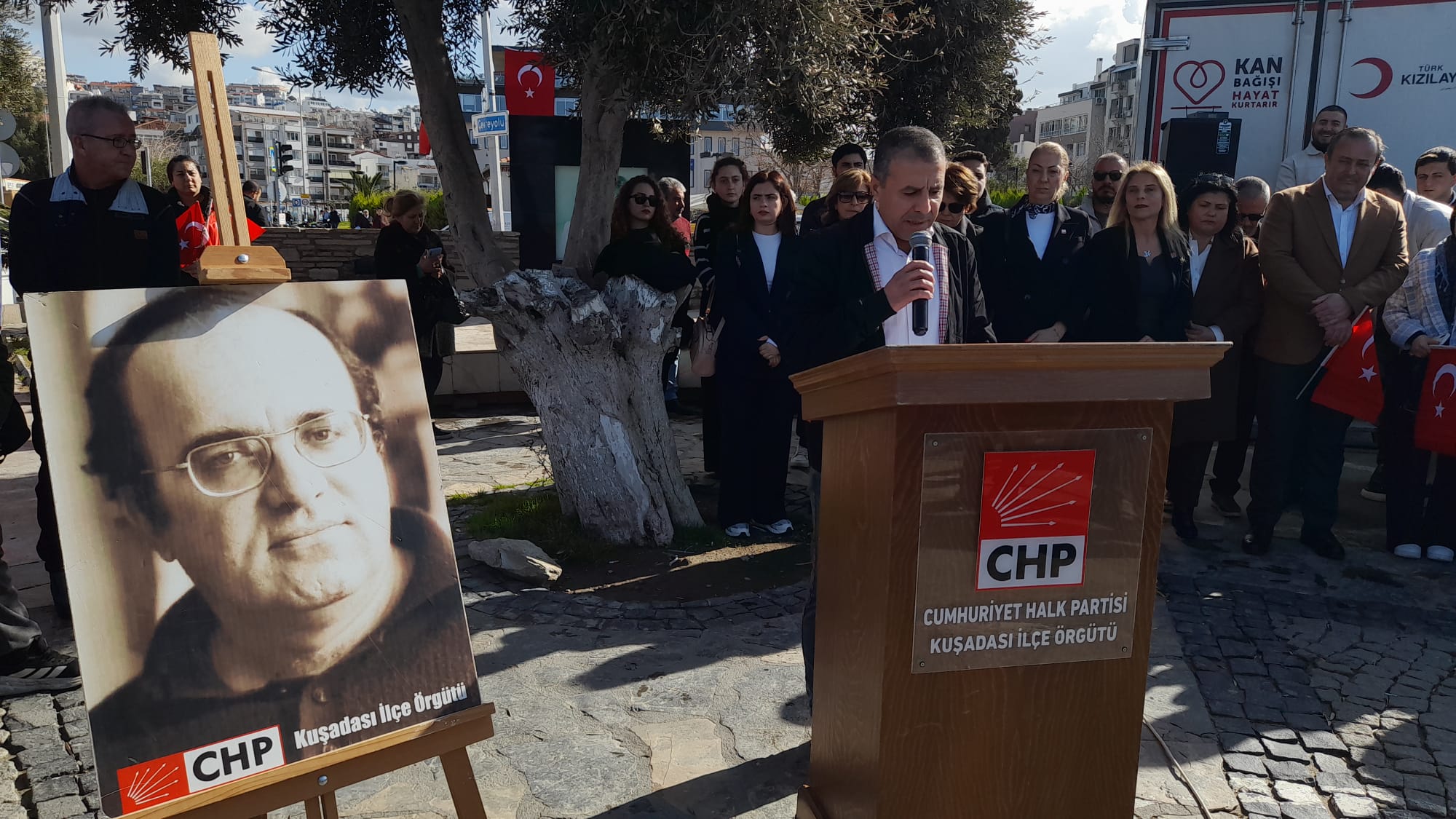 Demokrasi Sehitleri Kusadasinda Ozlemle Anildi 633222 68Caabb040B202E327F86F77278E7817