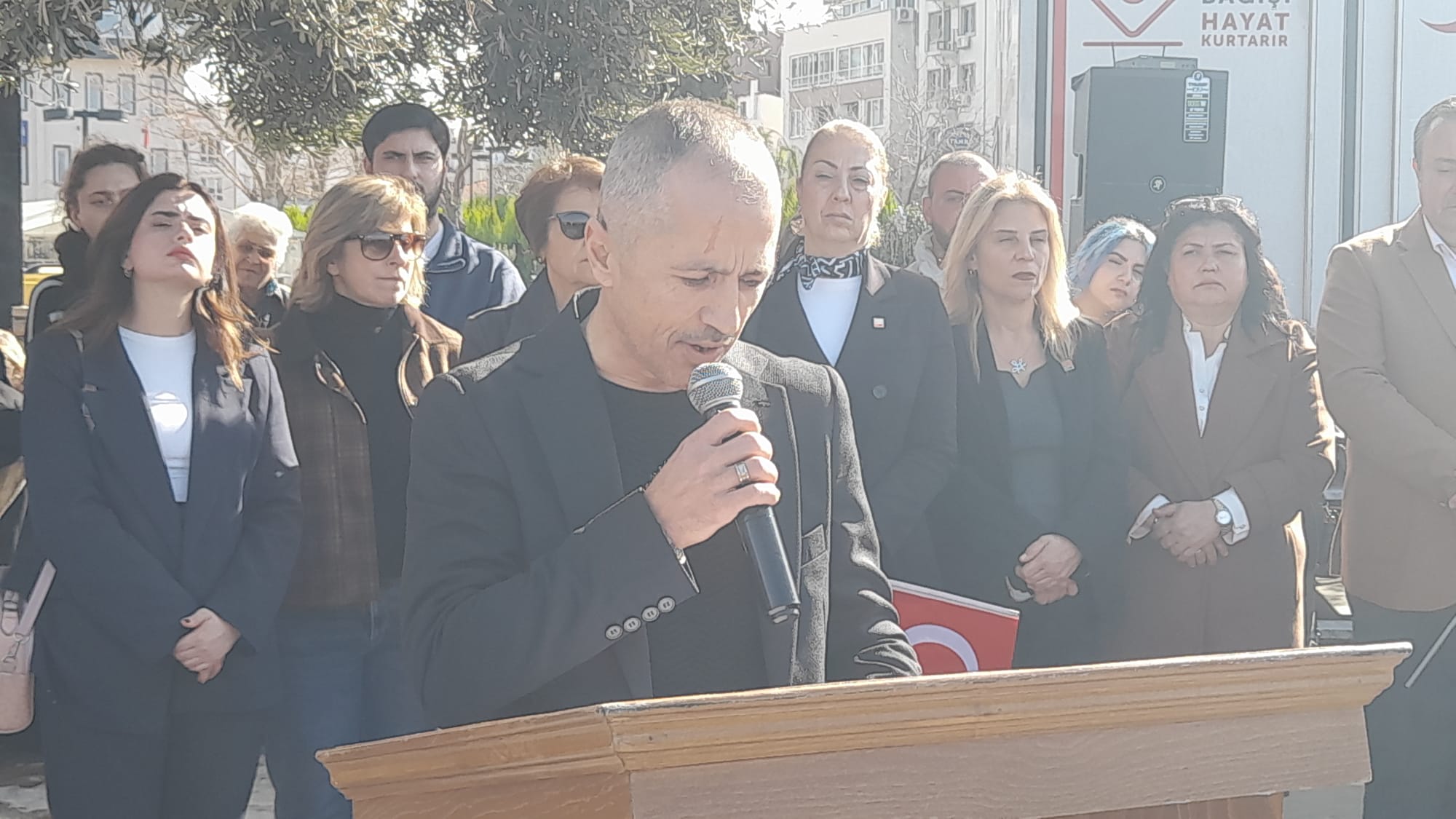 Demokrasi Sehitleri Kusadasinda Ozlemle Anildi 633222 6Ce0762Bd98B8165870Af619D42B0837