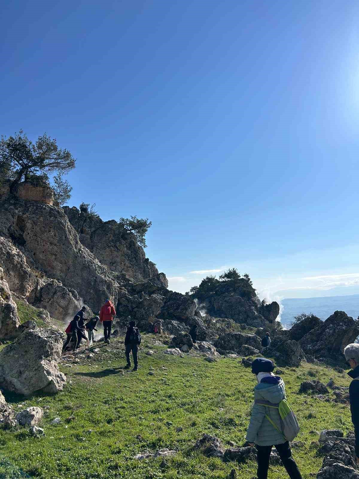 Dogaseverler Buharkentin Guzellikleri Kesfetti 4Cecb93F296Faed089B4Af4D1Ceecfc9