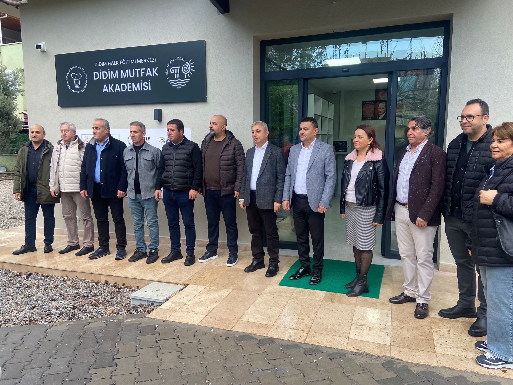 Dto 10 Ocakta Gazetecileri Unutmadi 629182 De7Fbe9Fd71A09390Edffcf0D1818609