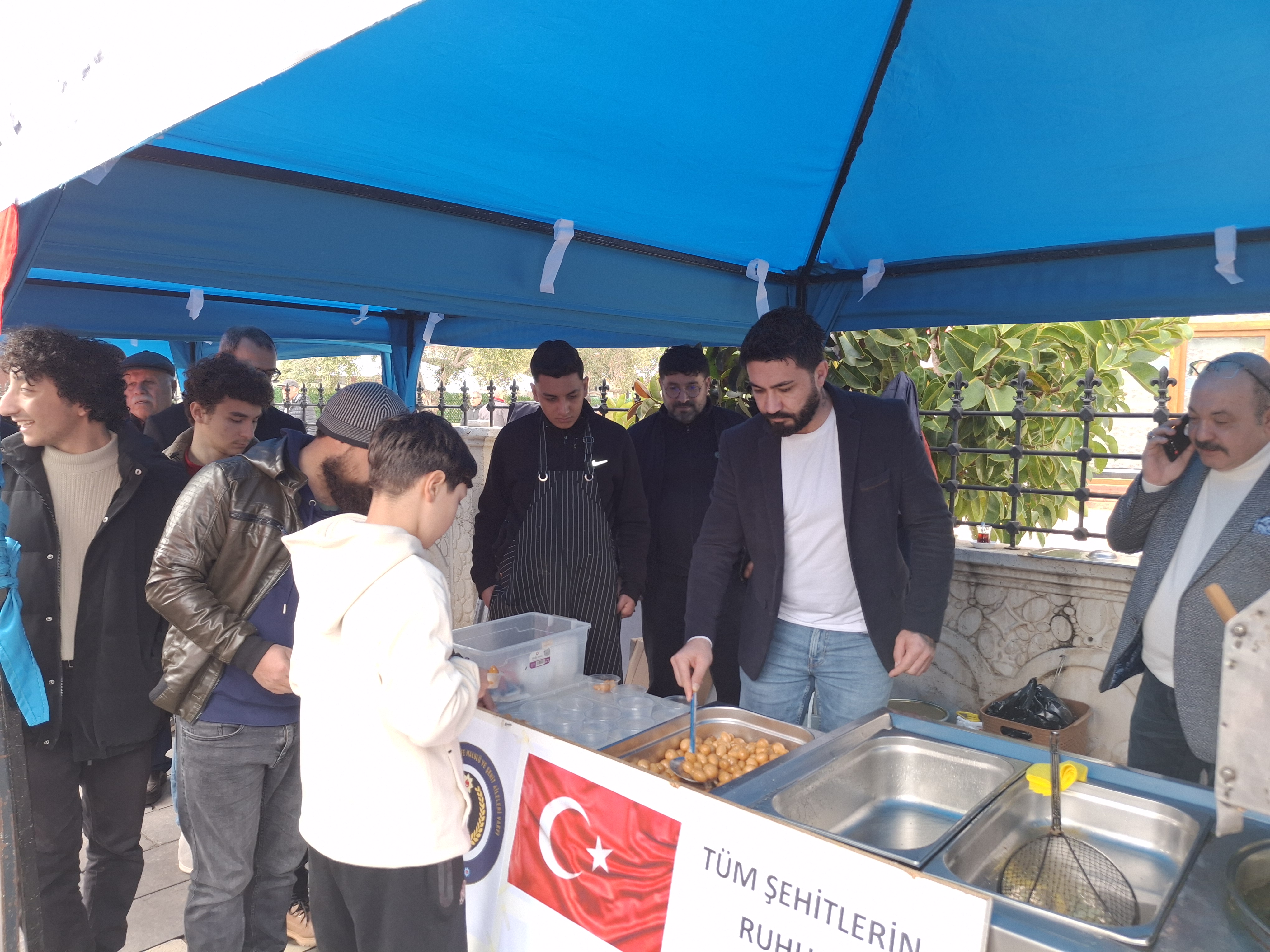 Emsav Didim Ilce Temsilciliginden Lokma Hayri 632877 Ea240Cfe0924458A56250Afd7C41Bc11