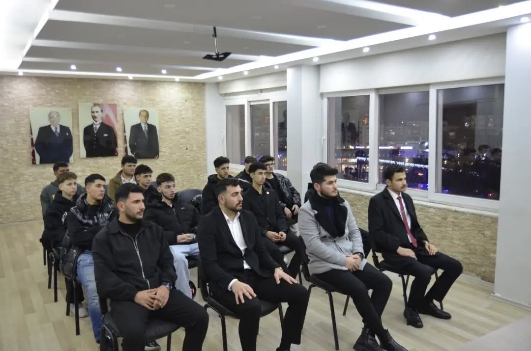 Gencler Acil Ve Ilk Yardim Konusunda Bilinclendirildi 31Dd9F341A45A71Df95D90217681A1B8