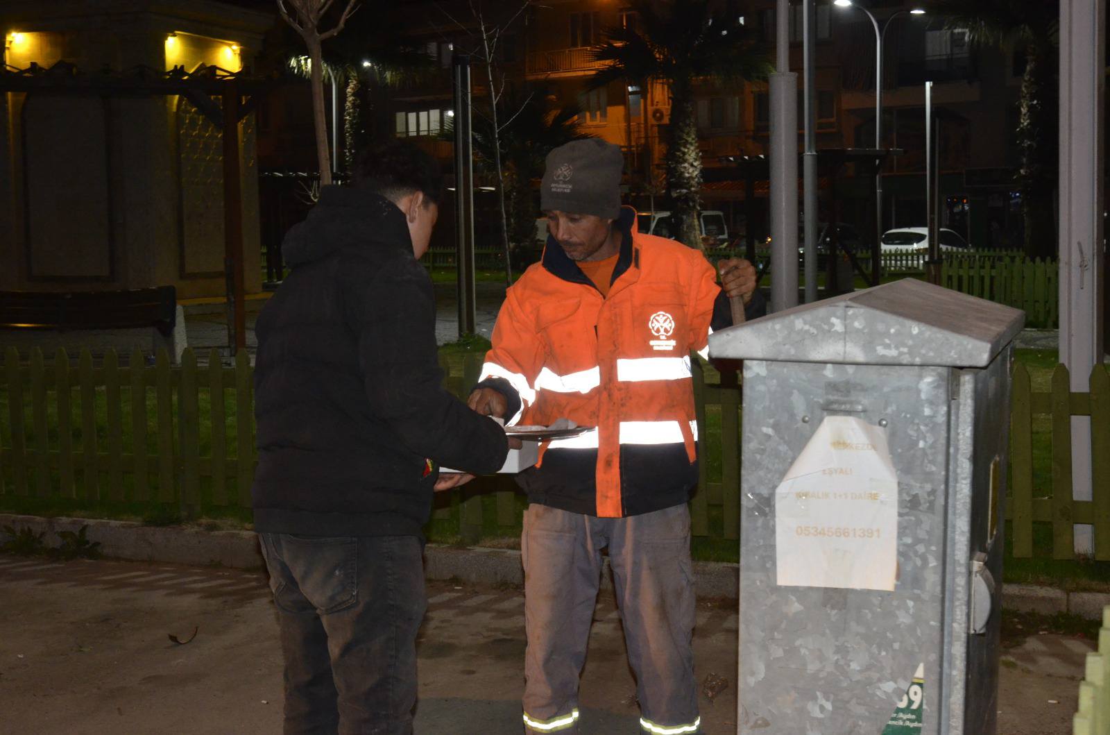 Germencik Ulku Ocaklarindan Mirac Kandili Ikrami 630793 F93Dae6233E0372B354Bfb0D22Bfa17F