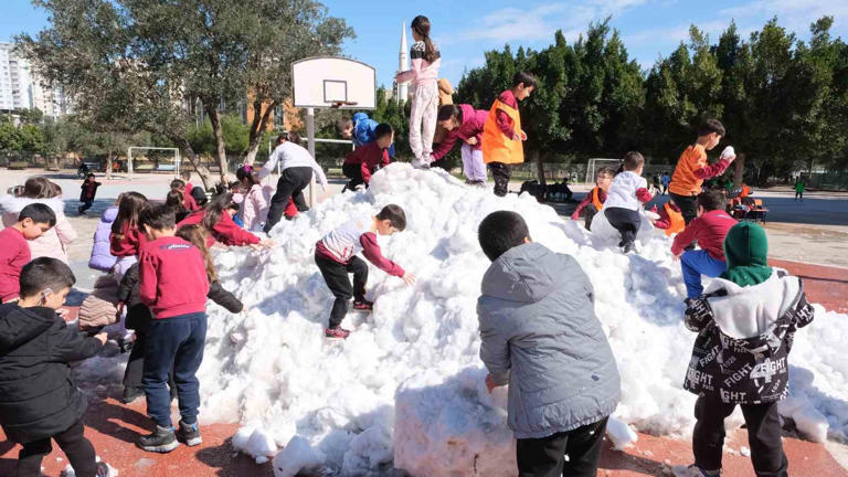 Germencikli Ogrencilere Kar Surprizi Baskan Zencirci Karla Bulusturacak 630494 03351108D1B3D60058628Baa624F2B1D