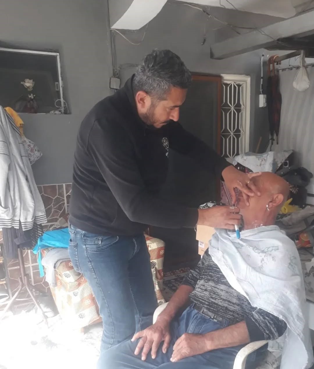 Germencikte Sosyal Destek Calismalari Araliksiz Suruyor Cfdc56C129Dee234F17Ea5B5C036E4Ba