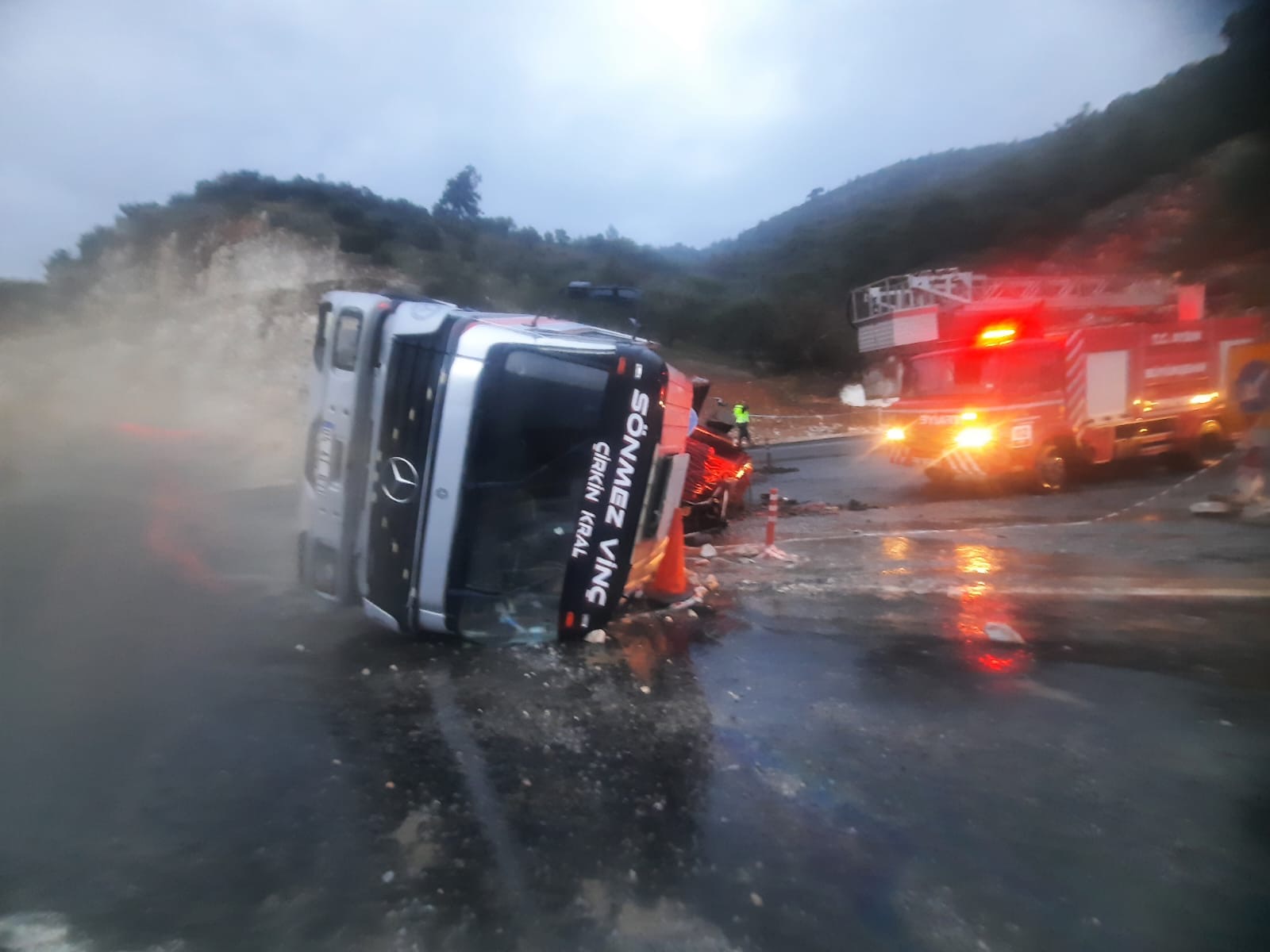 Germencikte Vinc Yan Yatti 2 Yarali 627408 8B13F1A11C91E97A73D7864Dfe368759