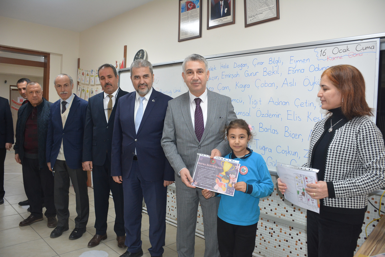 Incirliovada 12 Bin 700 Ogrenci Karne Aldi 630911 2Db75552F28Ab9293B6107Ed9298F999