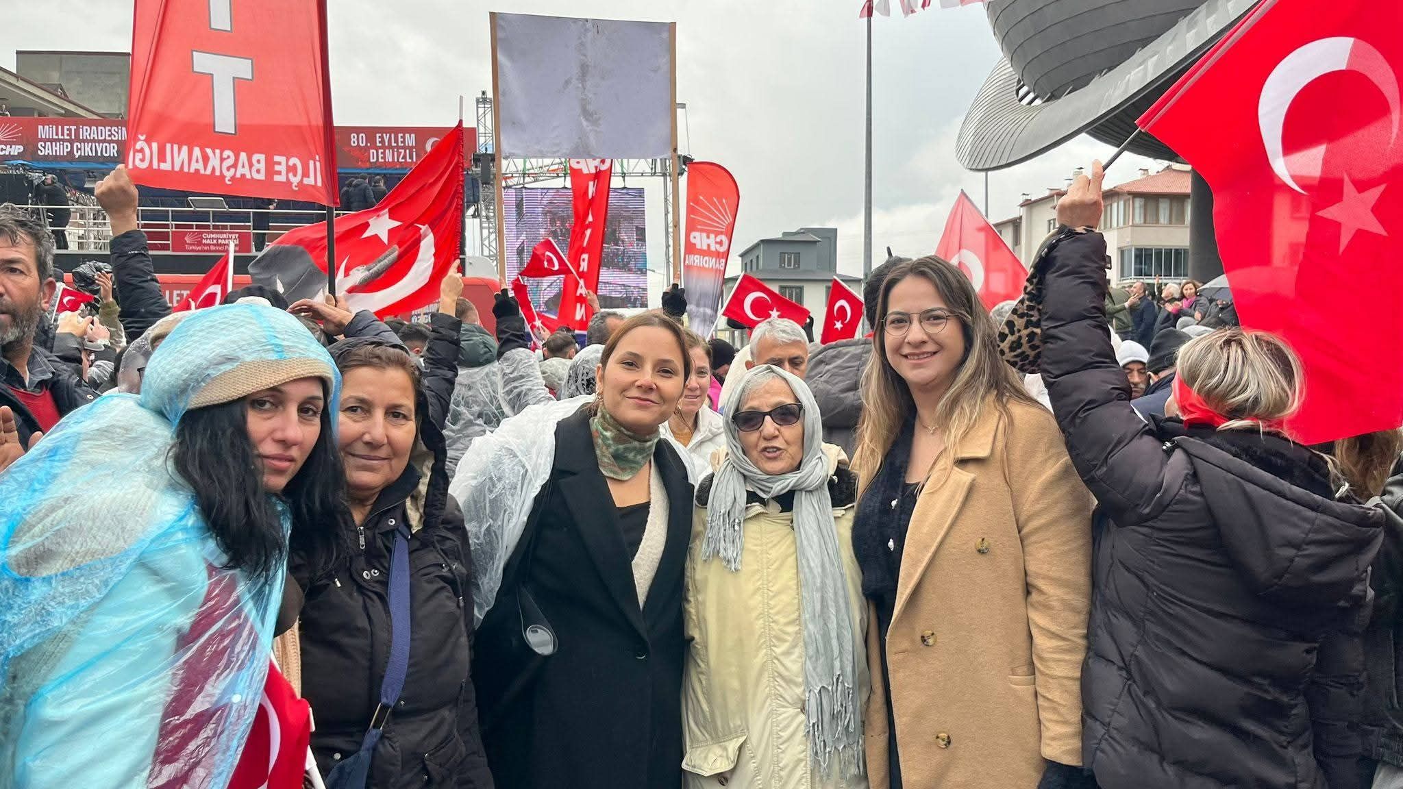 Karacasudan Ozgur Ozelin Mitingine Tam Destek 629473 Ec37Df25D6D577F199Fa34Ef12Edd110