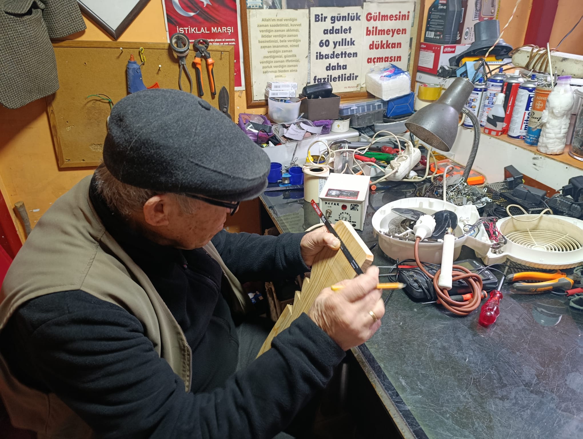 Kocarlida Acili Gunlerde Ucret Degil Dua Aliyor 634529 868B2946594095413C8427453Aaeefc7