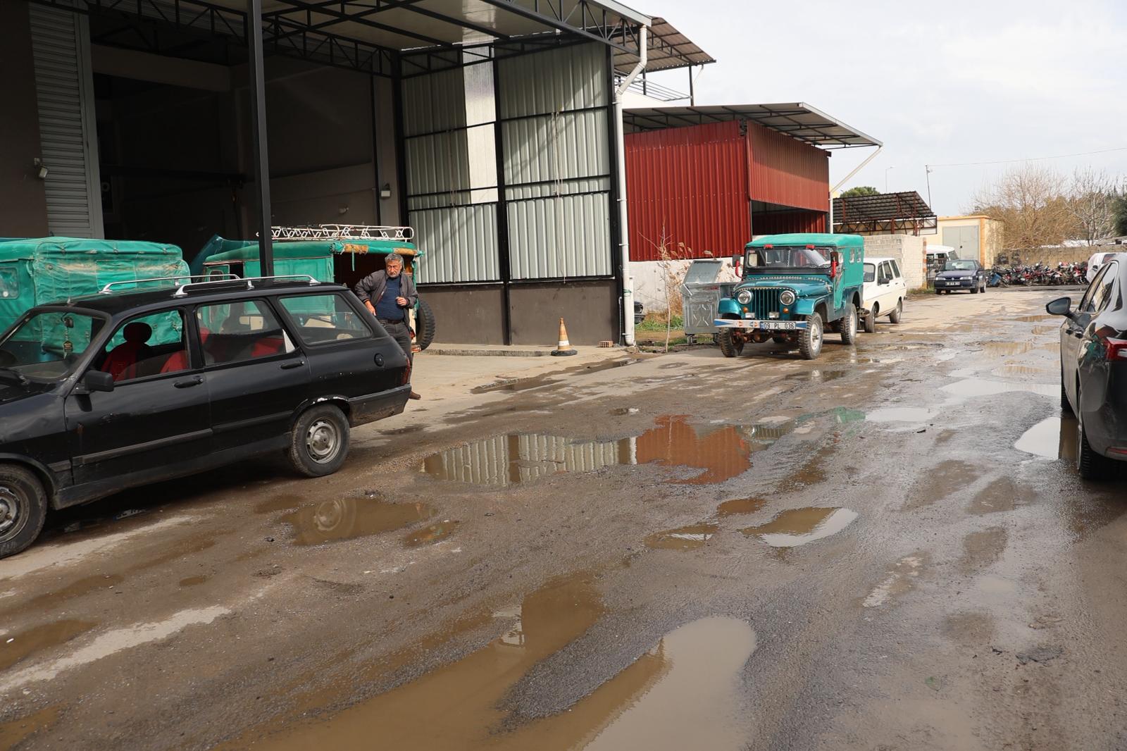 Kocarlida Esnaflar Baskan Aricidan Yardim Talep Etti 634459 9C113E0716C56E4B468472B33898Af23