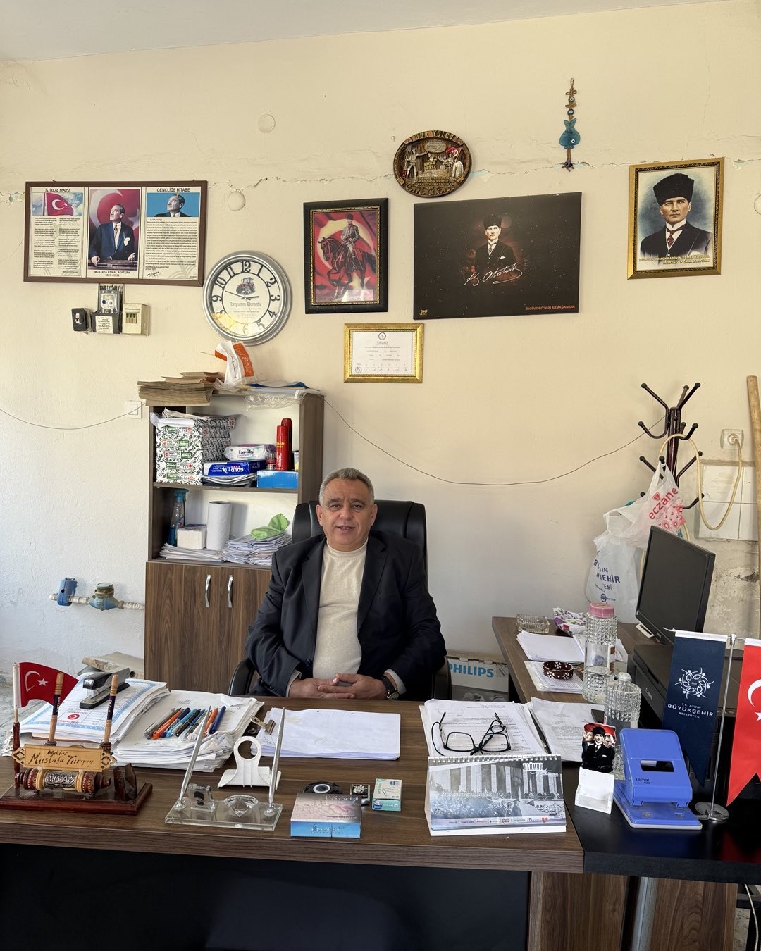 Kocarlida Gizli Kahraman Dokunusu Caminin Kapi Ve Catisi Yenilendi 631631 Cad151Ef8C967069E3E545D54669Ab43