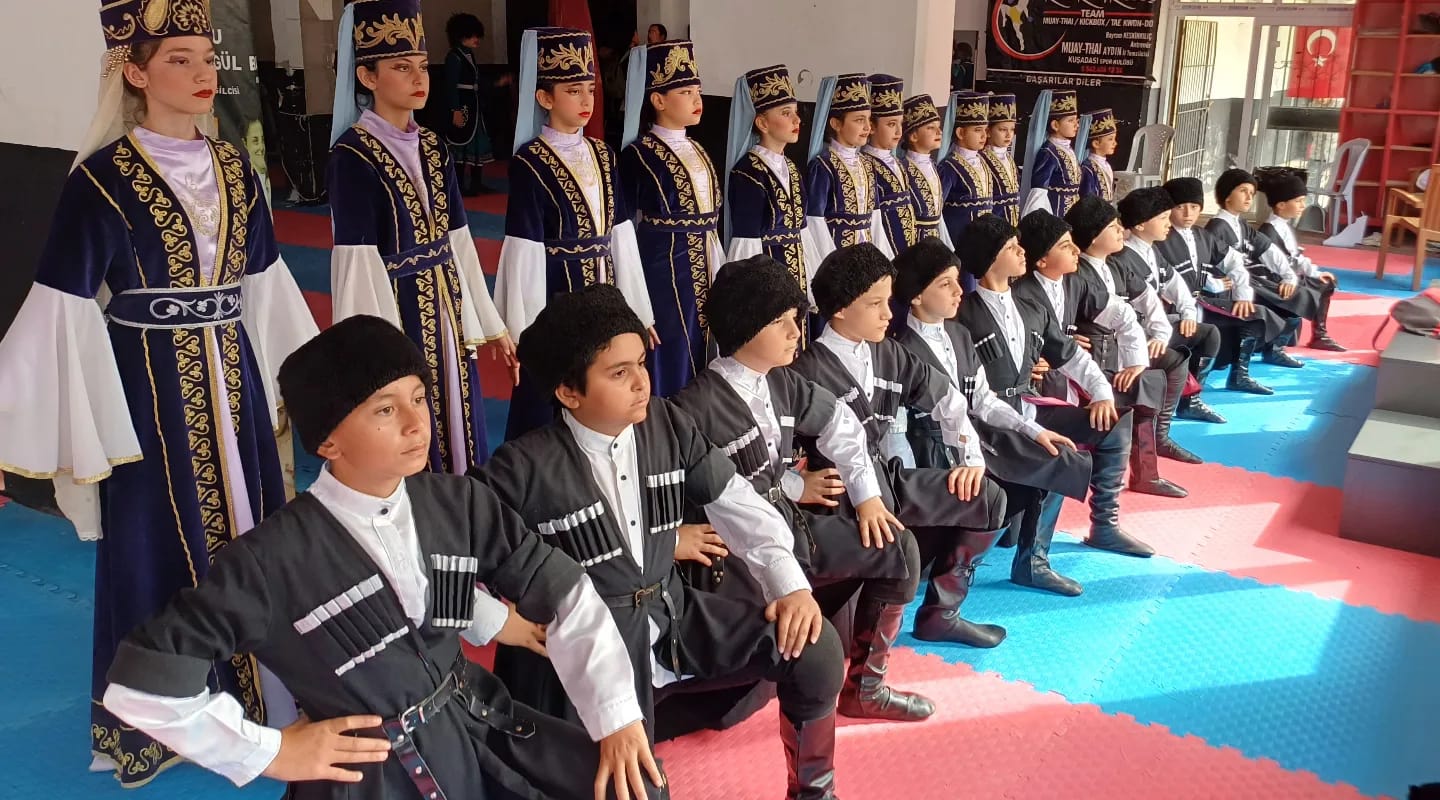 Kufad Ekibi Cumhurbaskanligi Kulliyesine Damga Vurdu 634741 Fcd48Ca4C98Ef10217582A5A3F3878E4