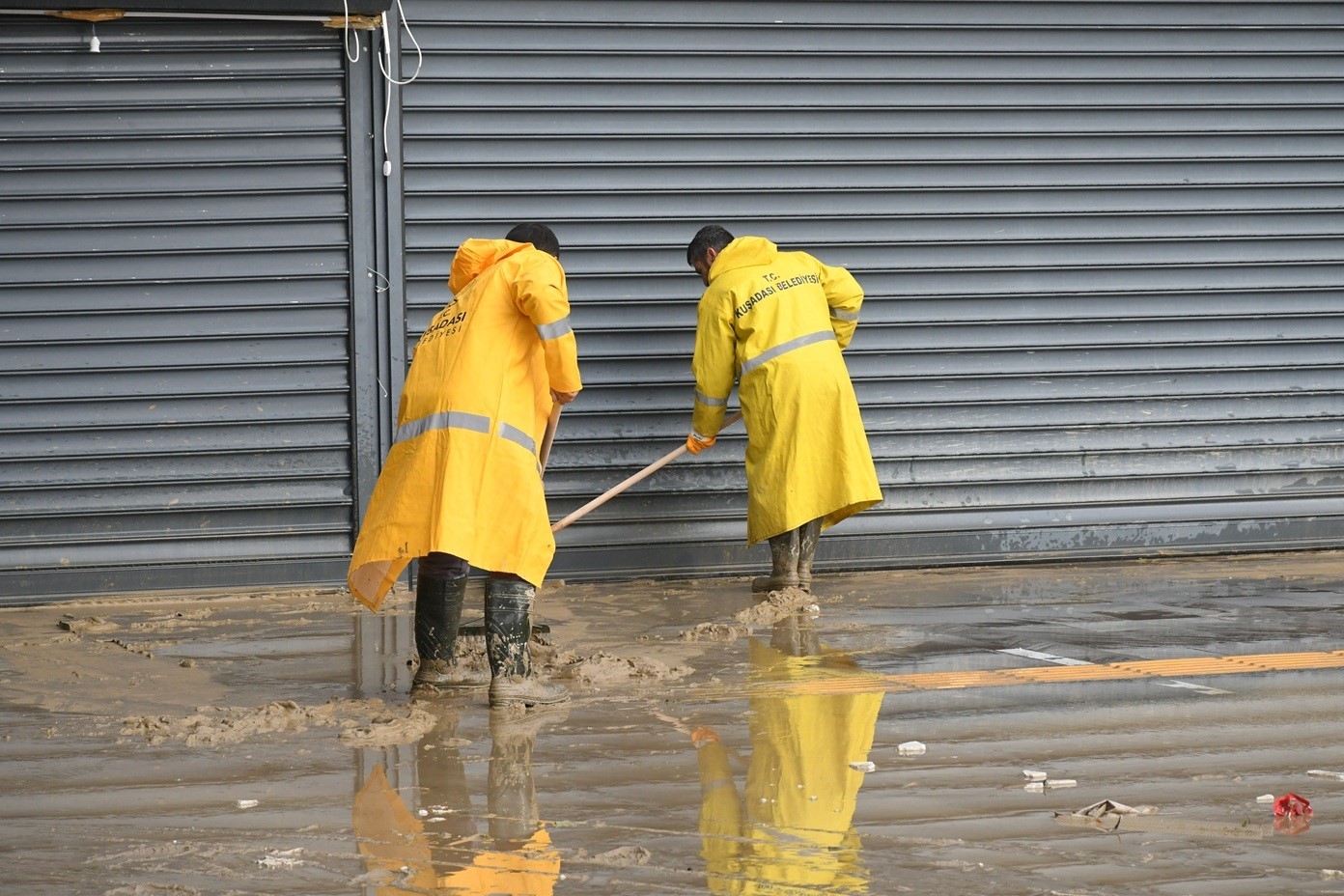 Kusadasi Belediyesi Selin Yaralarini Sarmak Icin Saha Calismalarini Surduruyor 0Abae9Aea972A7Db395E1F6418A6Bf99