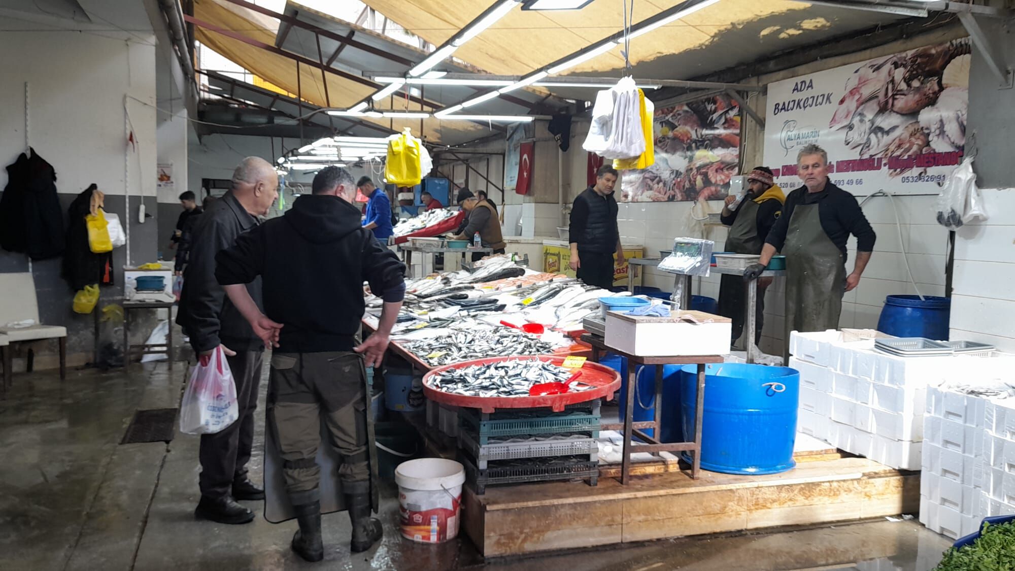 Kusadasinda Semt Pazarina Gunes Bereketiyle Geldi 634576 78Ea8615A0537E1A8769790B69499D35