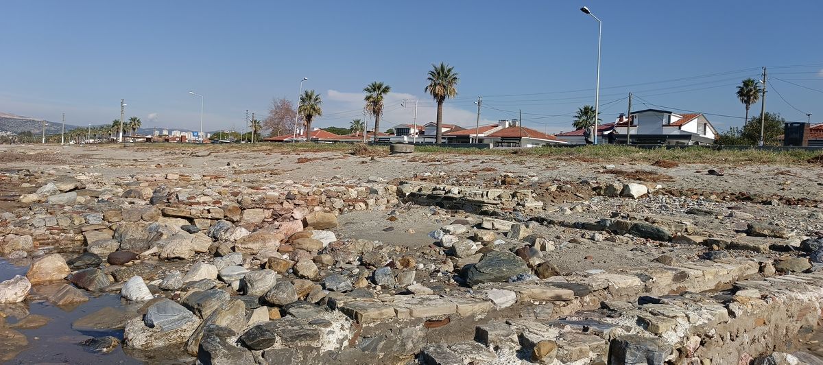 Kusadasinda Siddetli Firtina Tarihi Ortaya Cikardi Kadi Kalesinde Bizans Izleri Gun Yuzune Cikti 631135 8Dc4F85151Ebef02953496566D963122