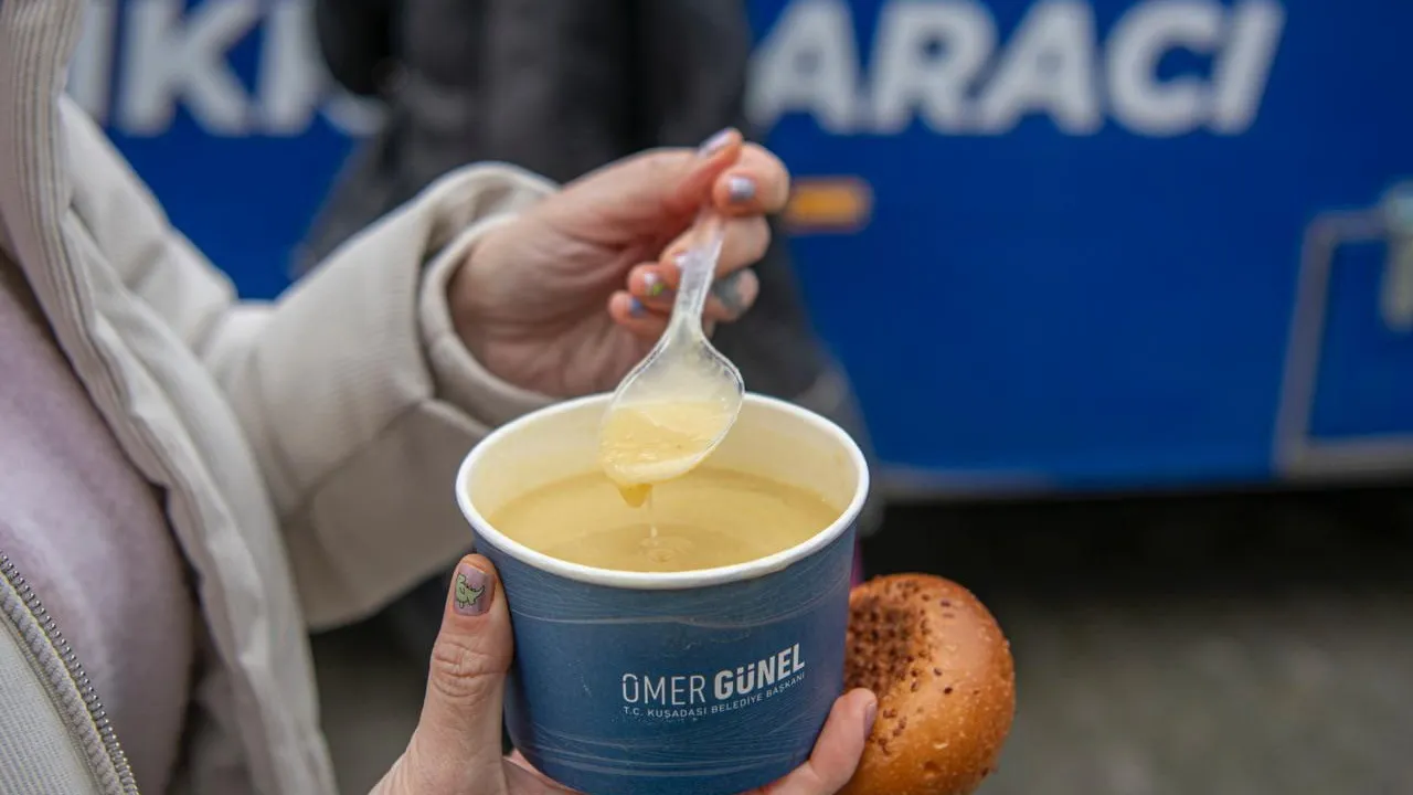 Kusadasinda Soguga Belediye Eliyle Sicak Bir Mola 634607 812834Ee003F7Cb5D69Dd1B45C8C5D00