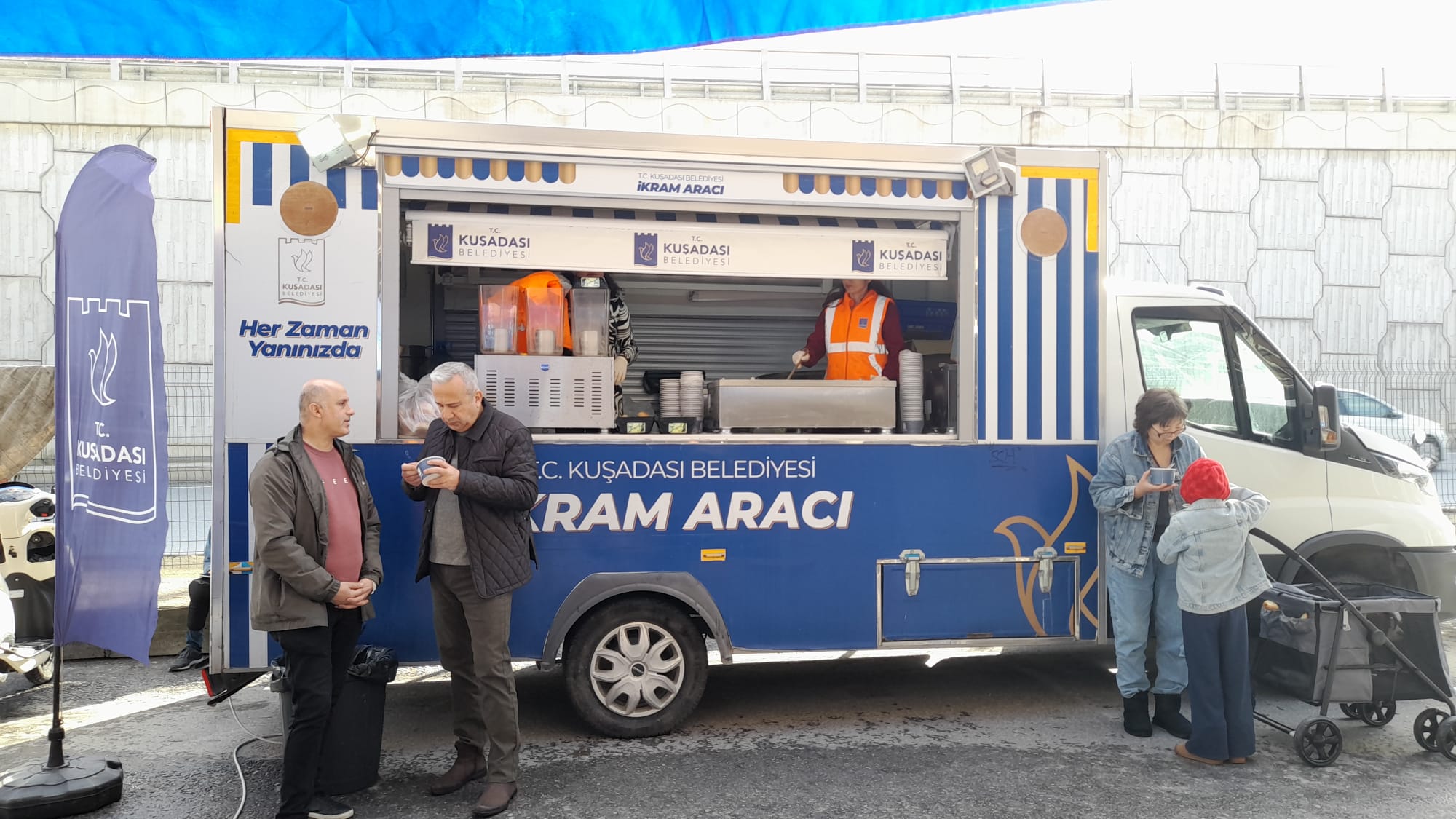 Kusadasinda Soguga Belediye Eliyle Sicak Bir Mola 634607 A67Af0Eeb25Abff86Af79552Ce5778E8