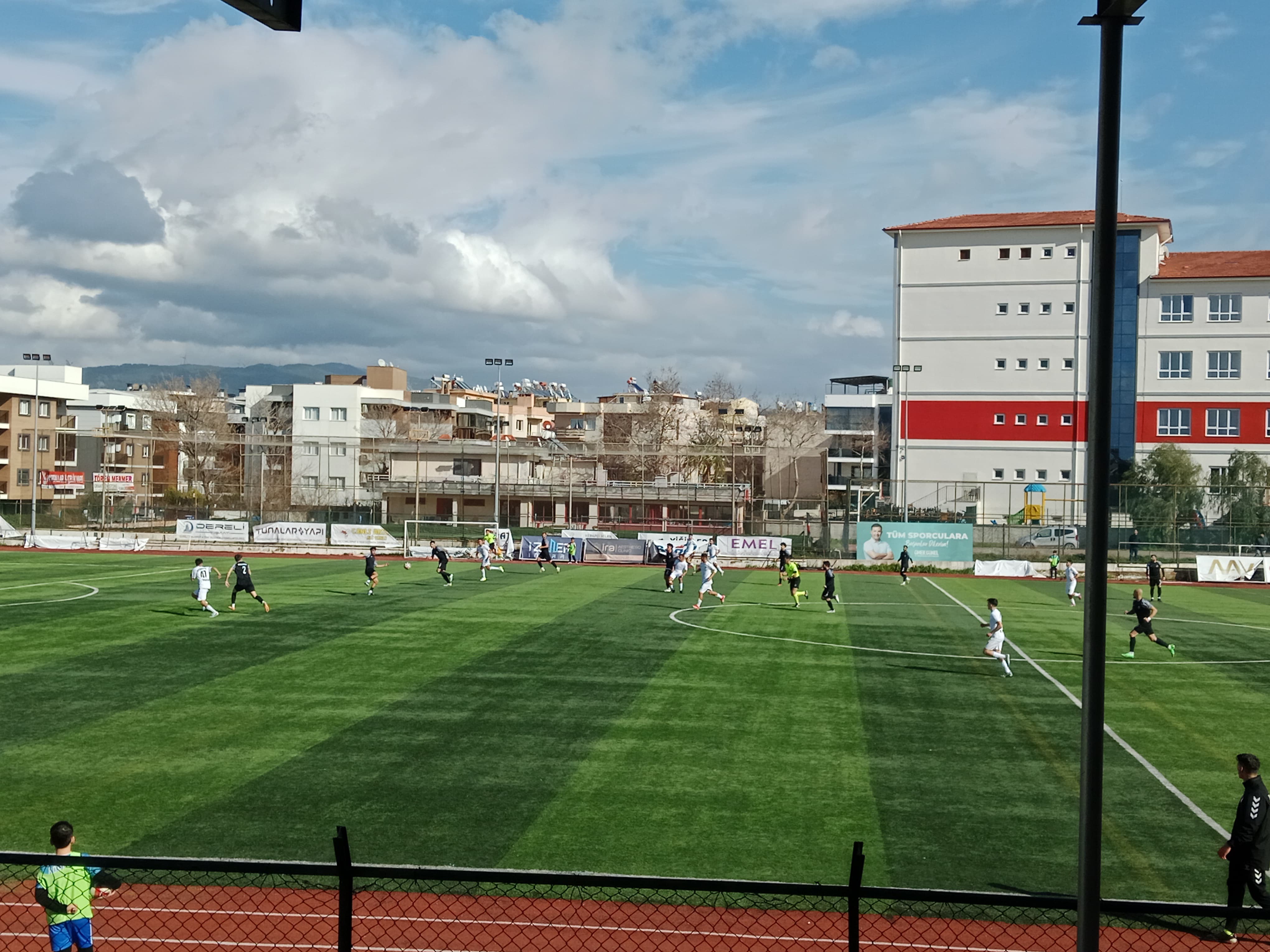 Kusadasispor Ilk Macinda Aydinsporu Yaraladi 633306 3B1B3372Cd4B61Febcbdfcc703C52183